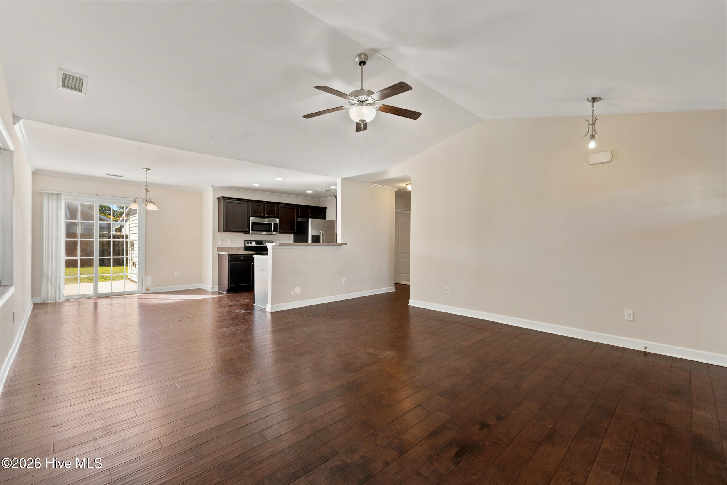 2009 Willow Stone Court Property Photo 9