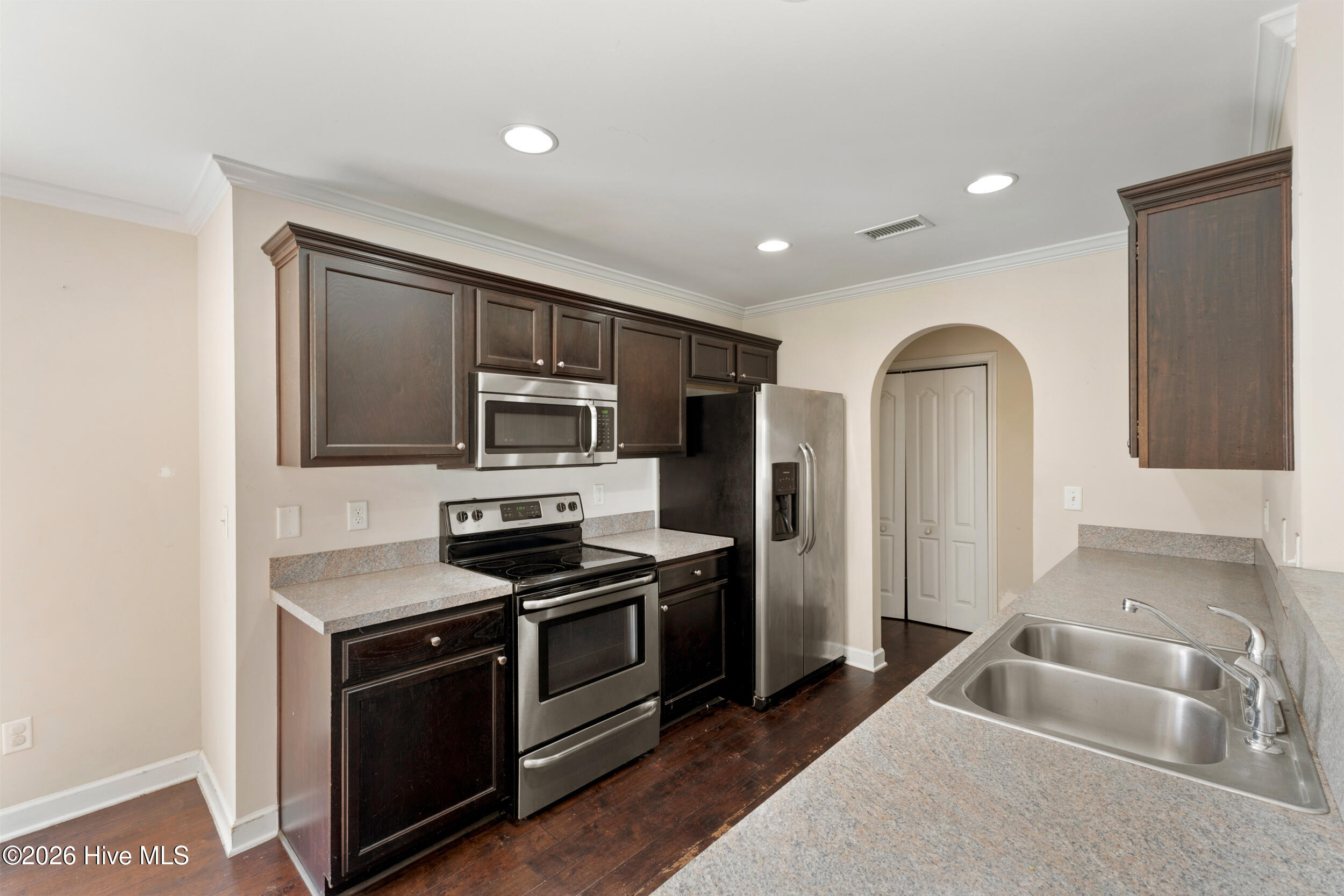 2009 Willow Stone Court Property Photo 10