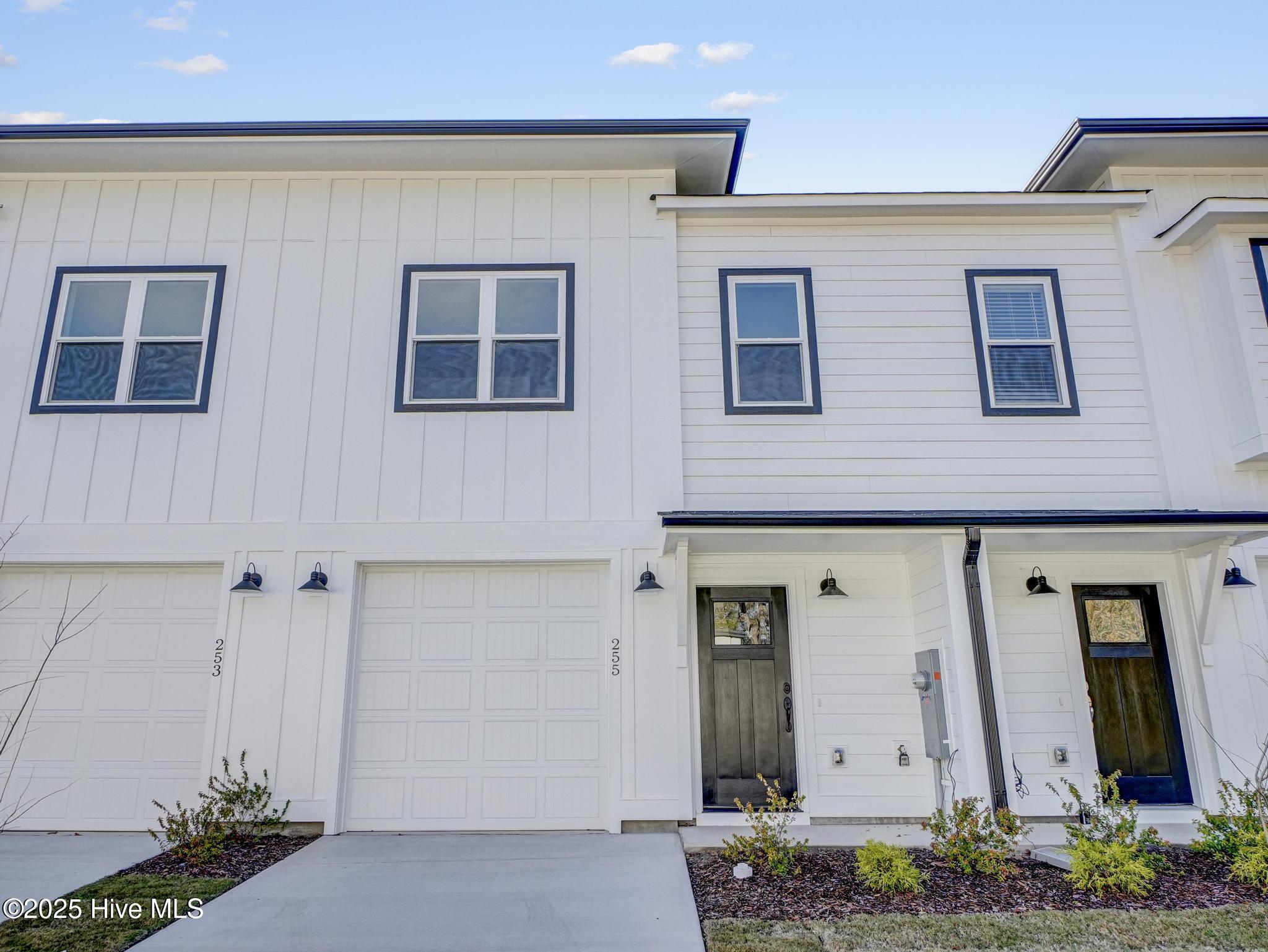 255 Townhome Lane Property Photo 1