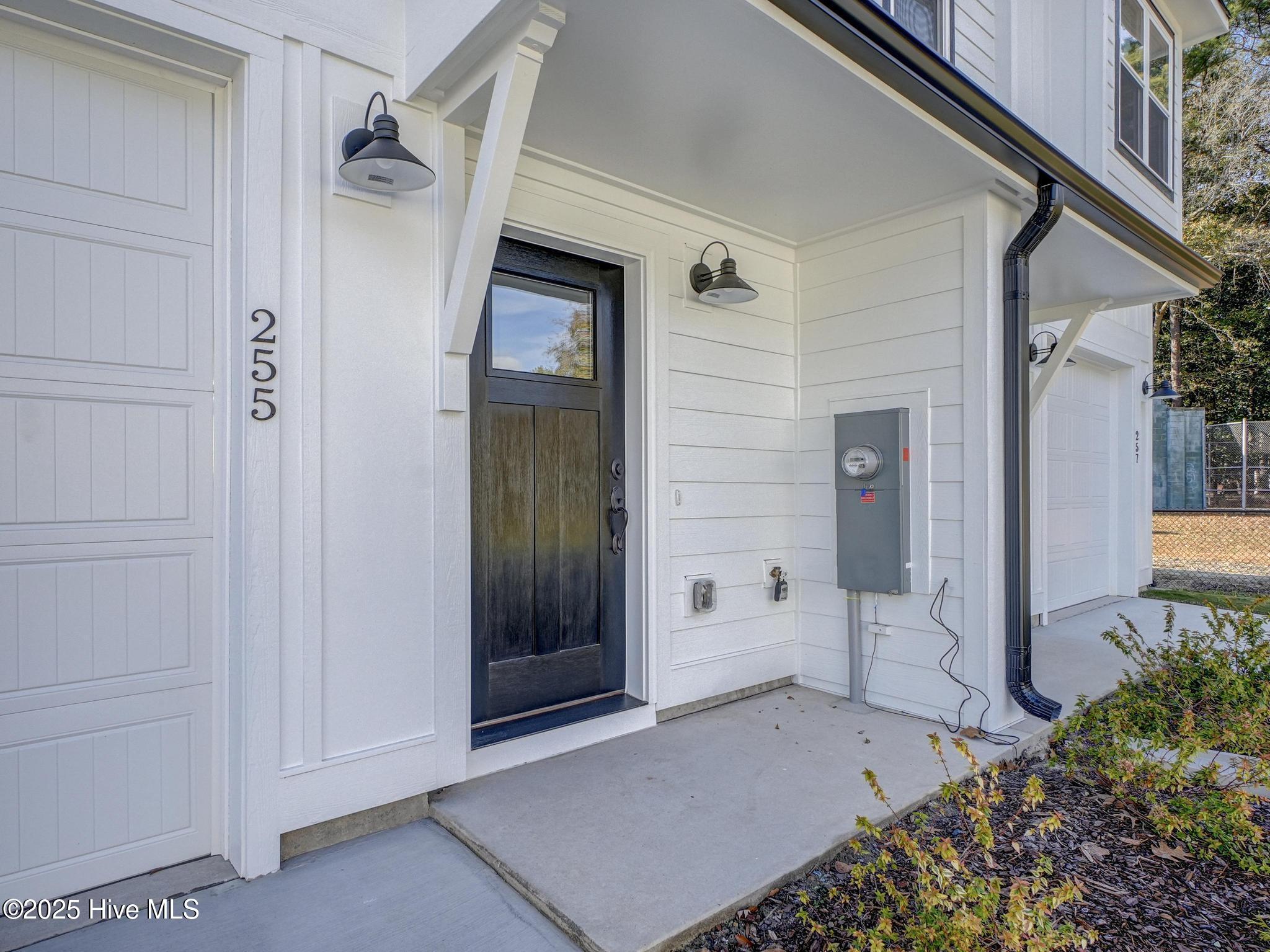 255 Townhome Lane Property Photo 3