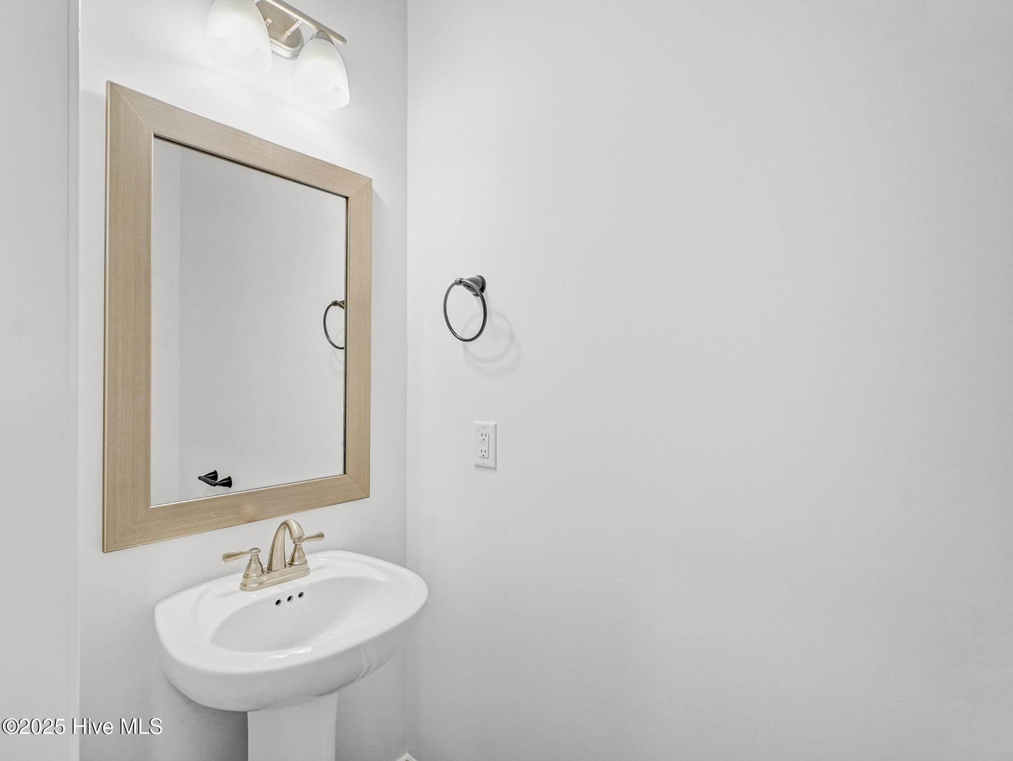 255 Townhome Lane Property Photo 5