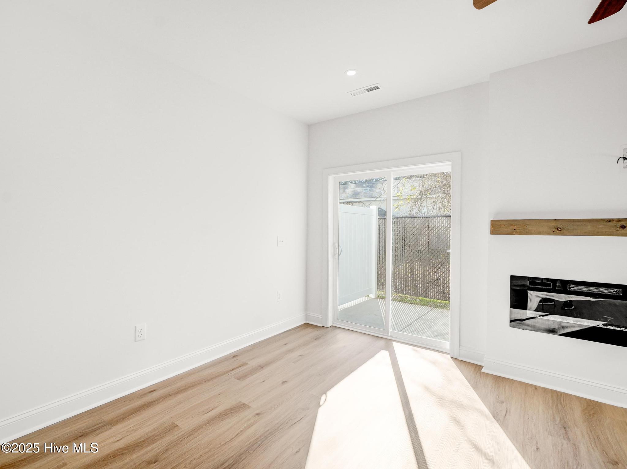 255 Townhome Lane Property Photo 11