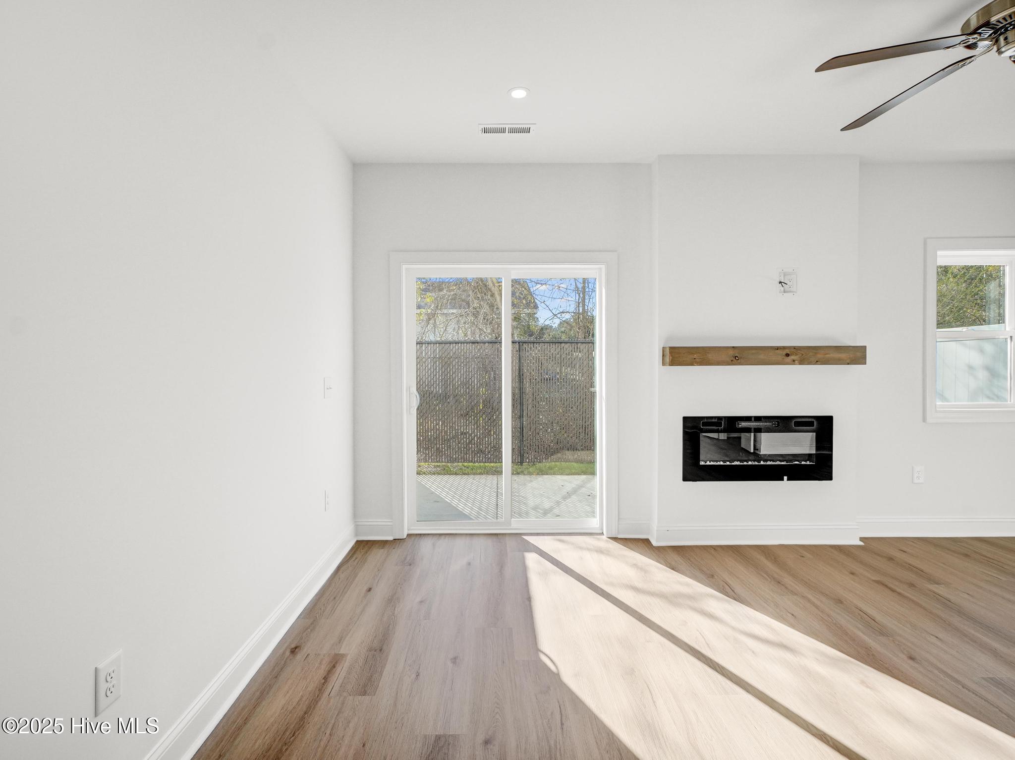 255 Townhome Lane Property Photo 12