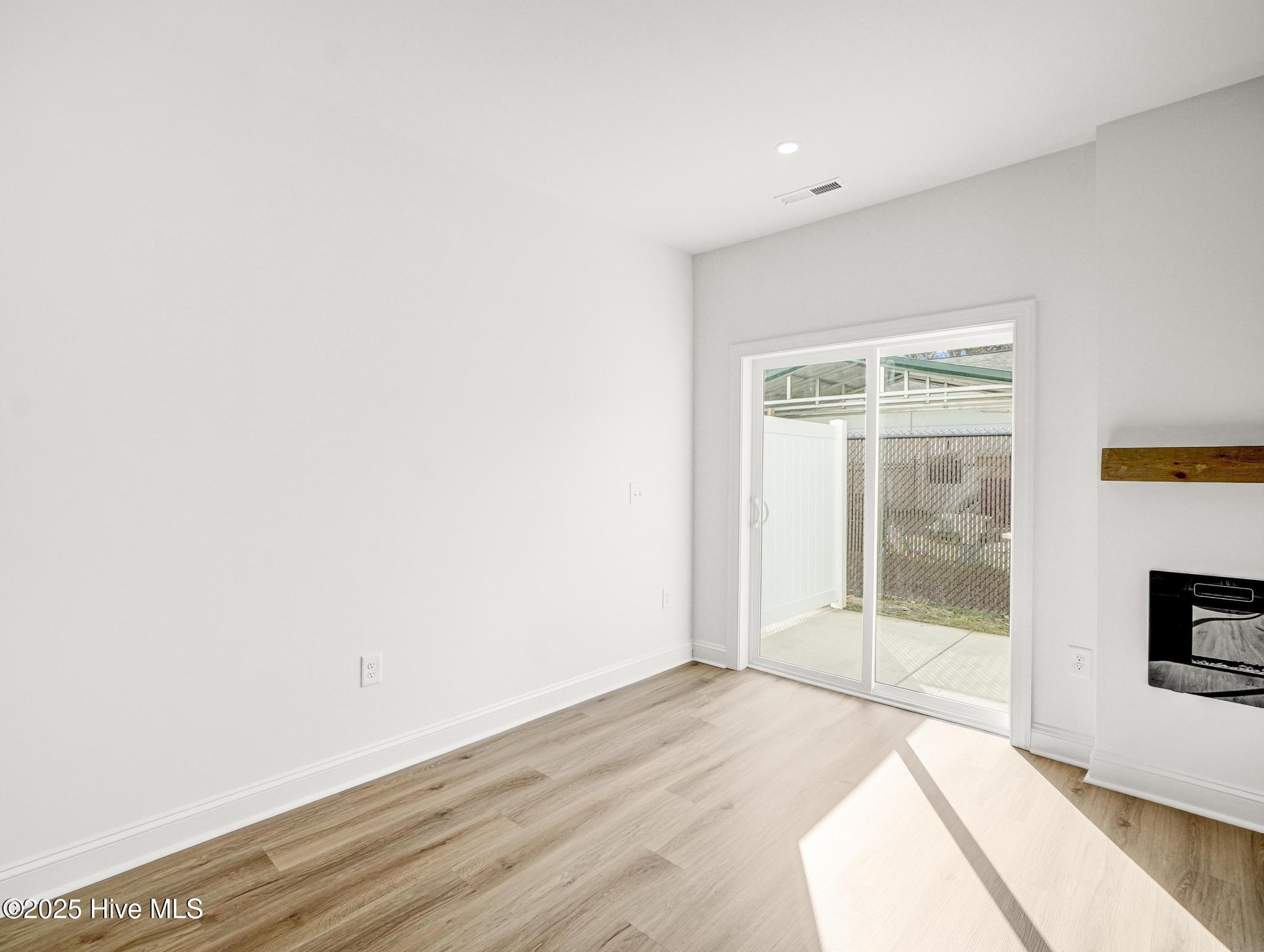 251 Townhome Lane Property Photo 10