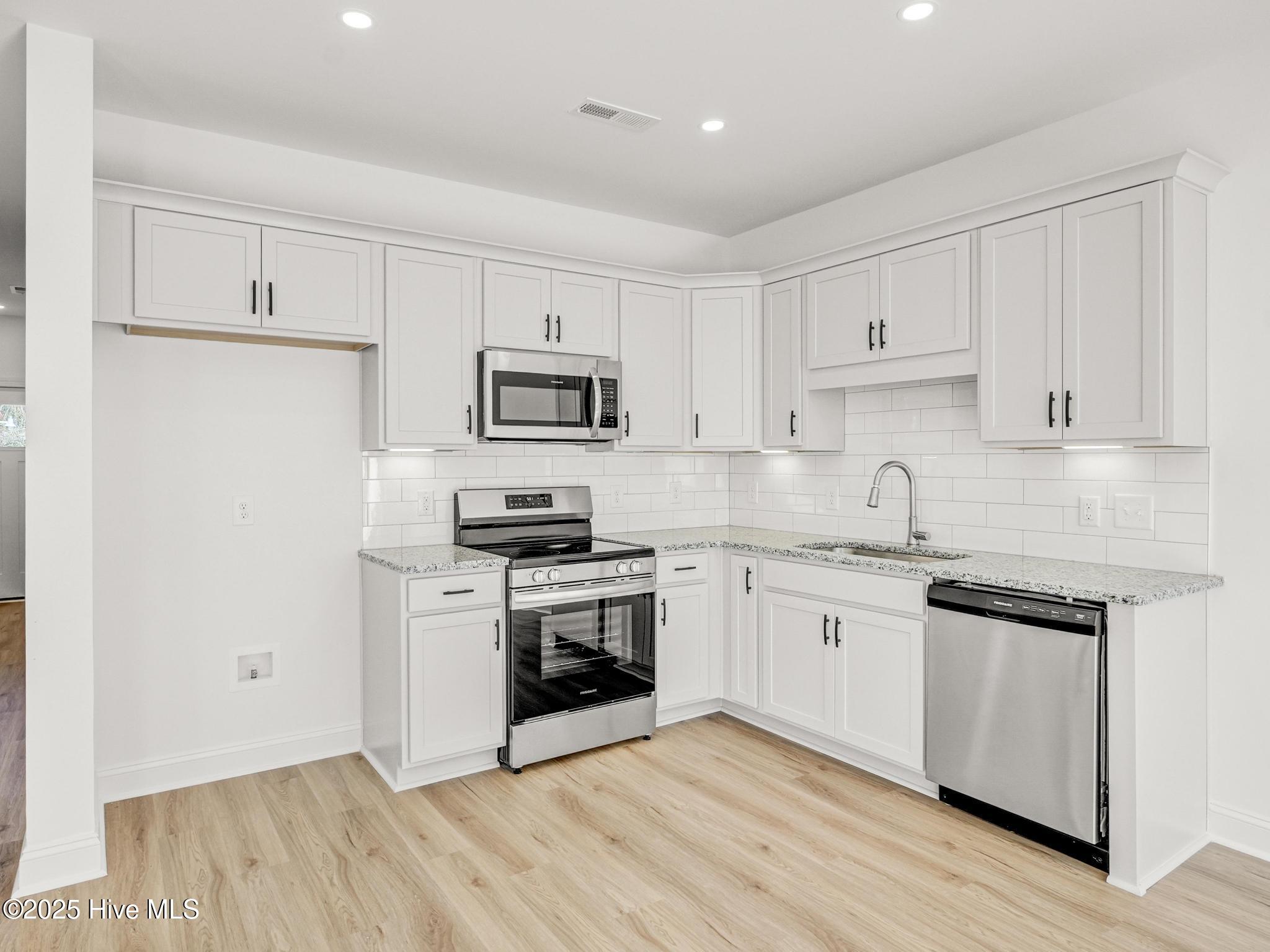 251 Townhome Lane Property Photo 11