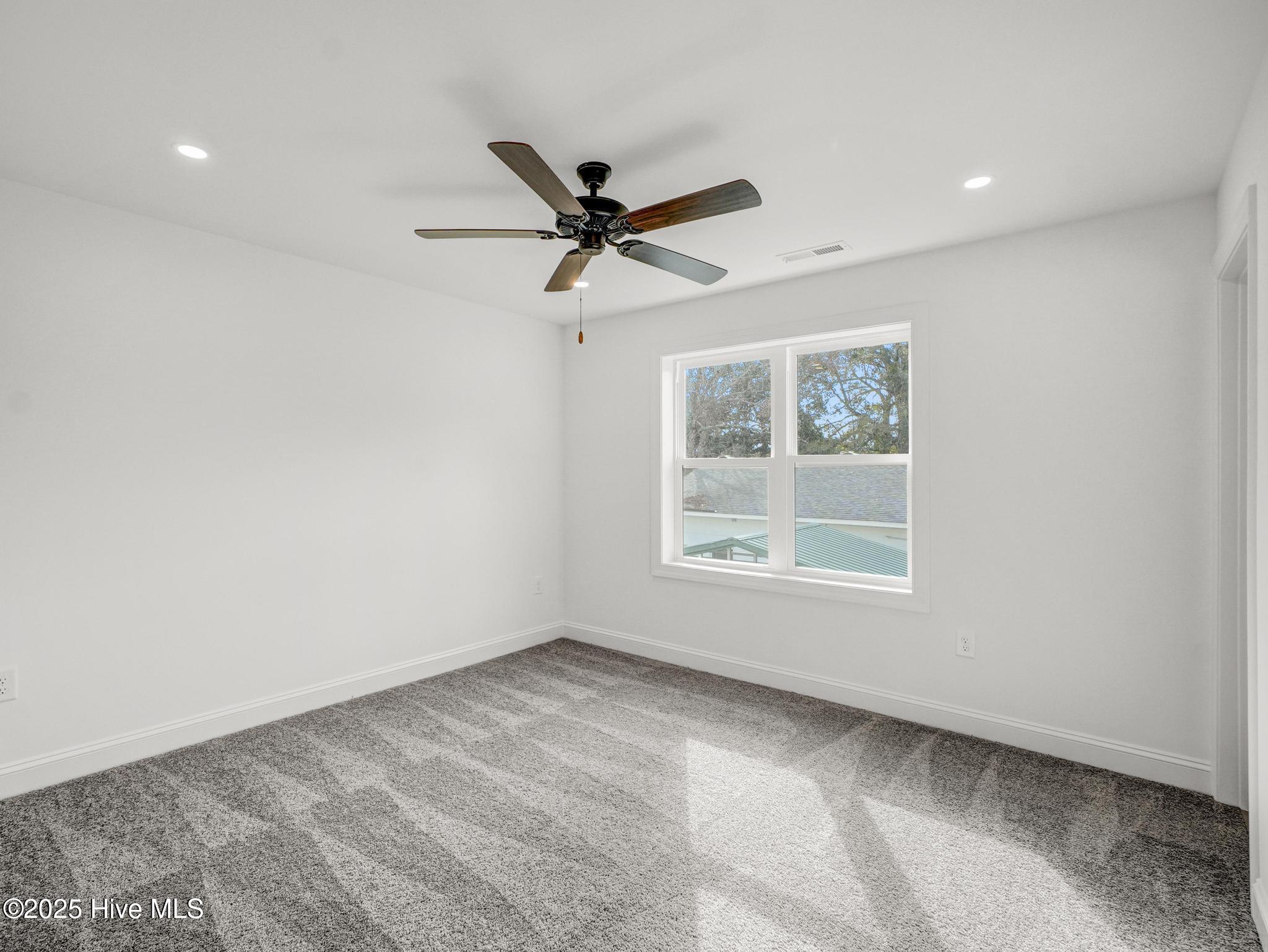 251 Townhome Lane Property Photo 16