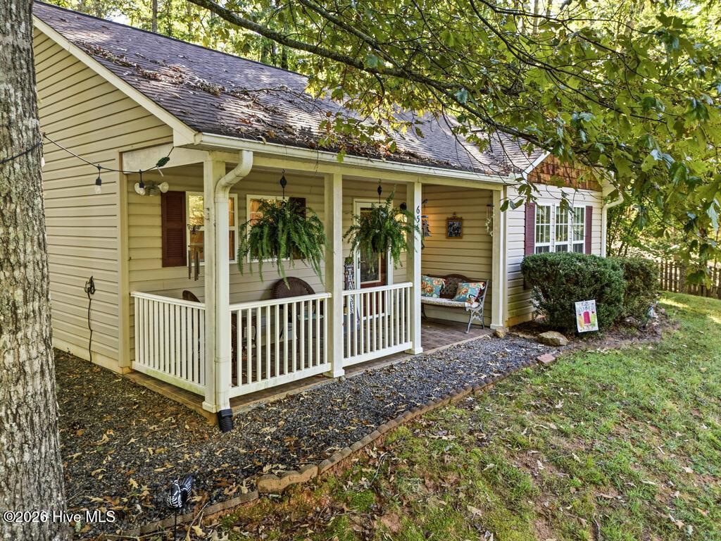 654 Ford Road Property Photo 1