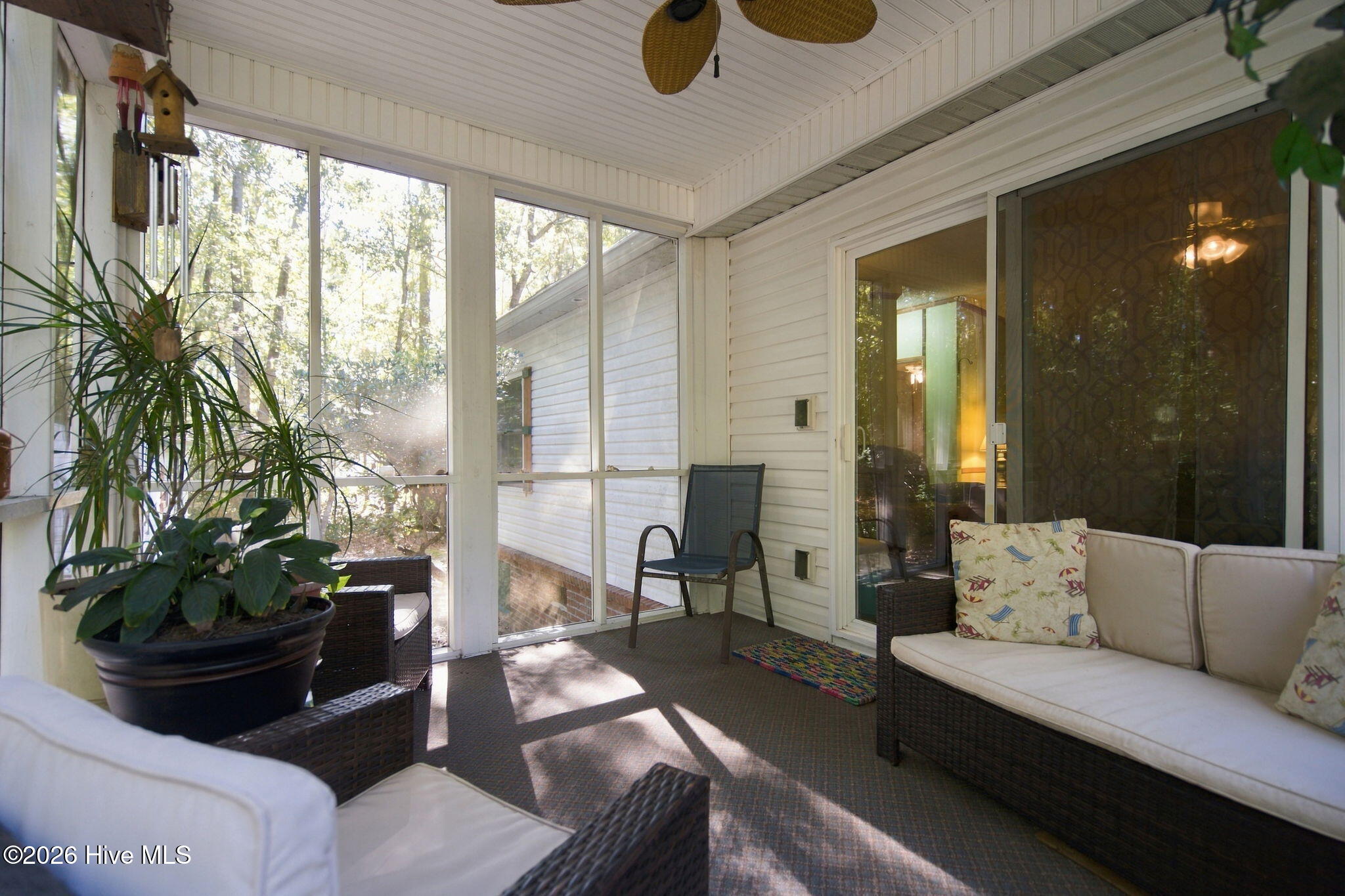 42 Warwick Court Property Photo 31