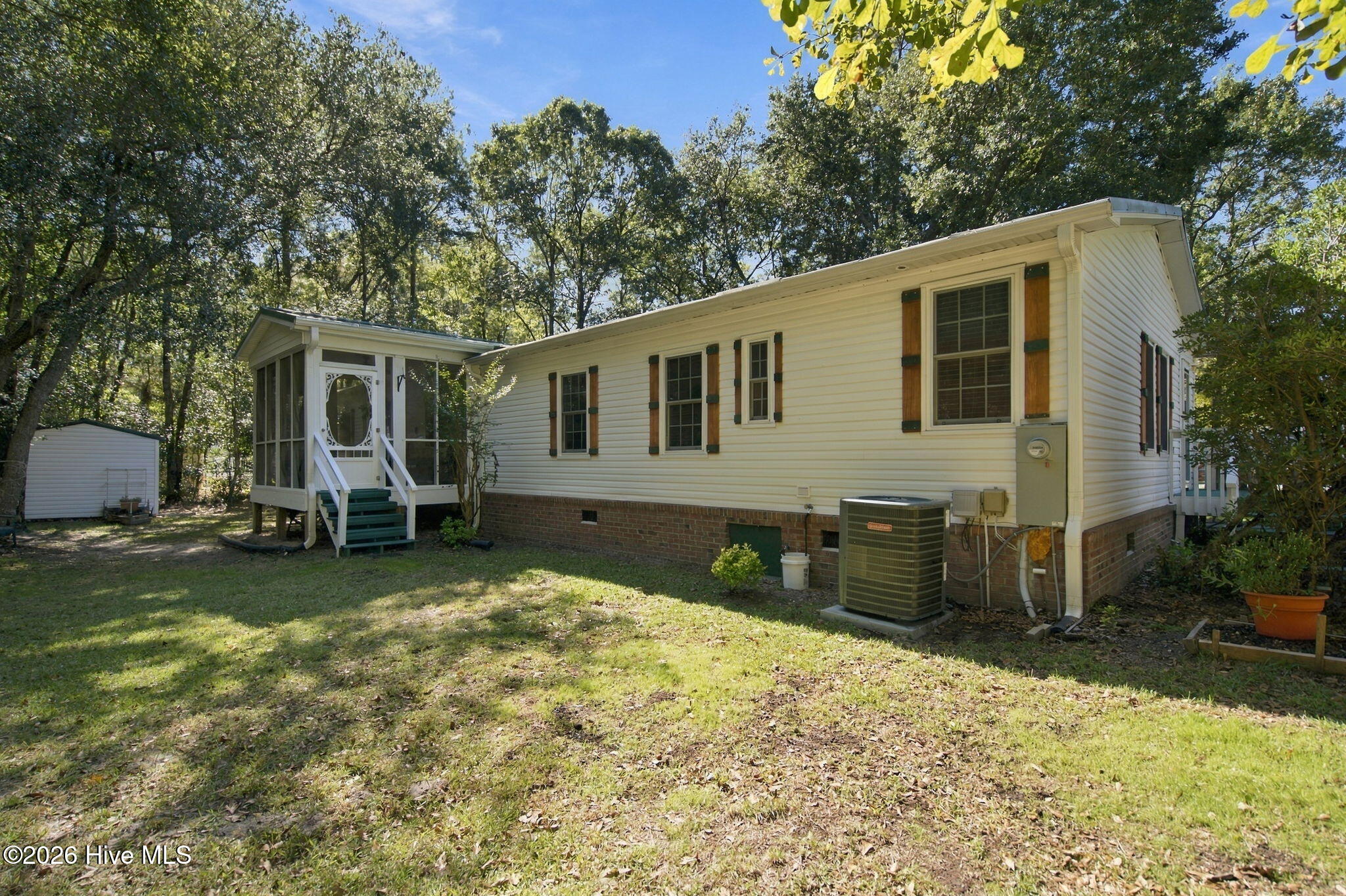 42 Warwick Court Property Photo 34