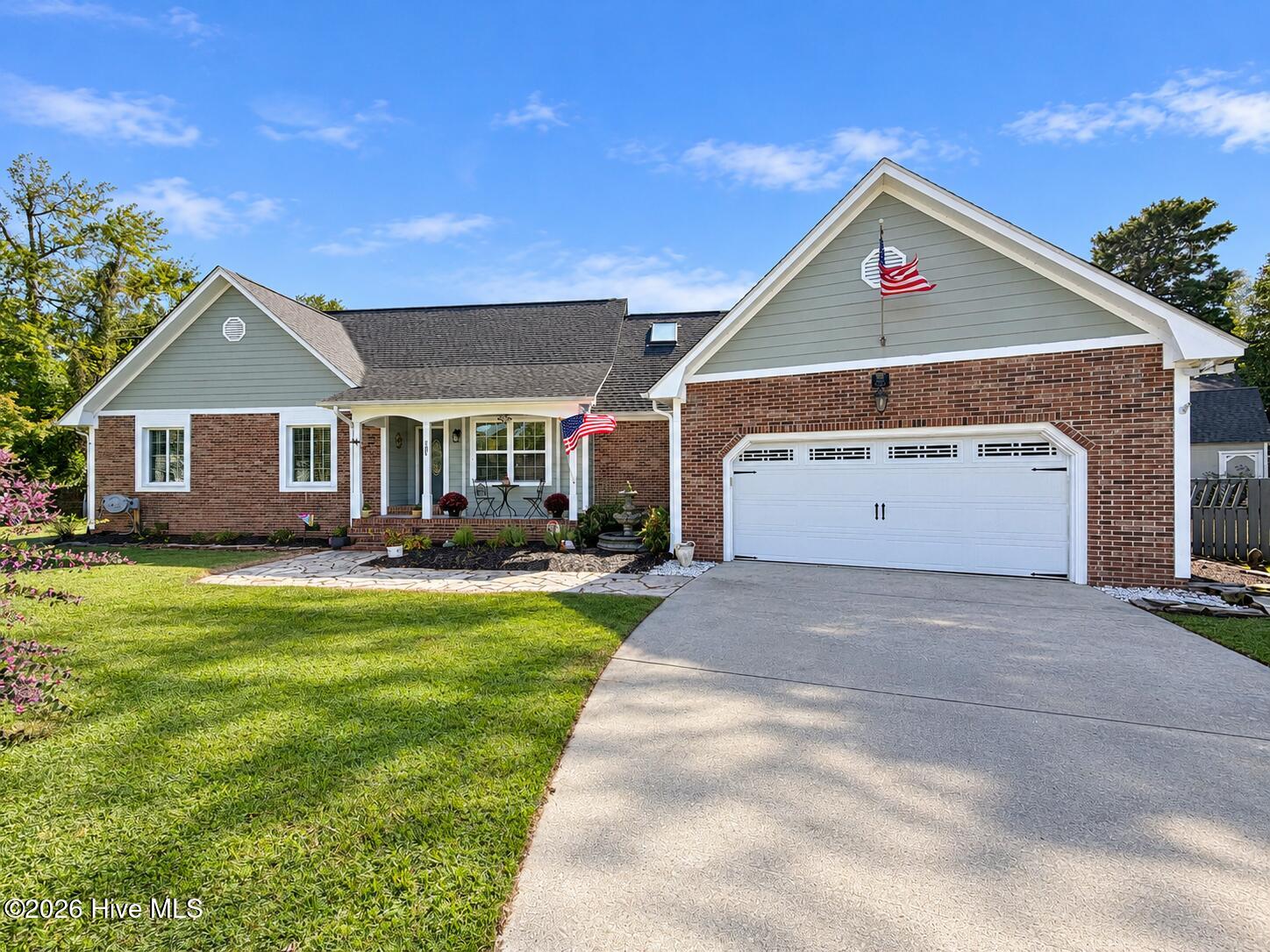 107 Bogey Court Property Photo 2