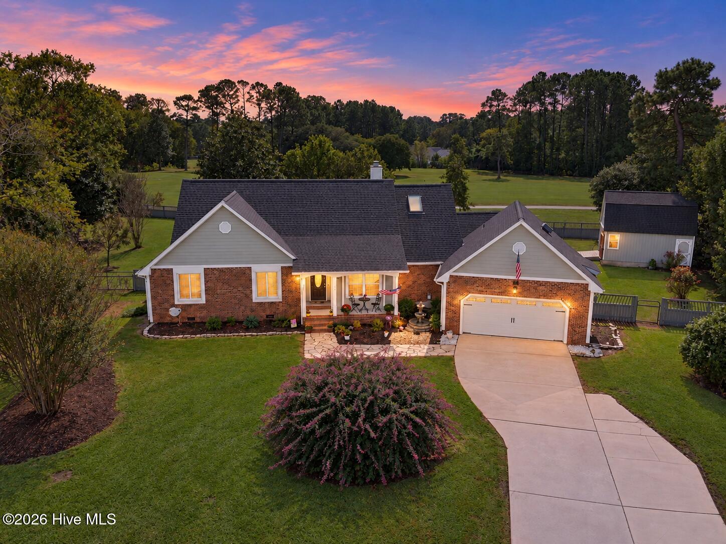107 Bogey Court Property Photo 7