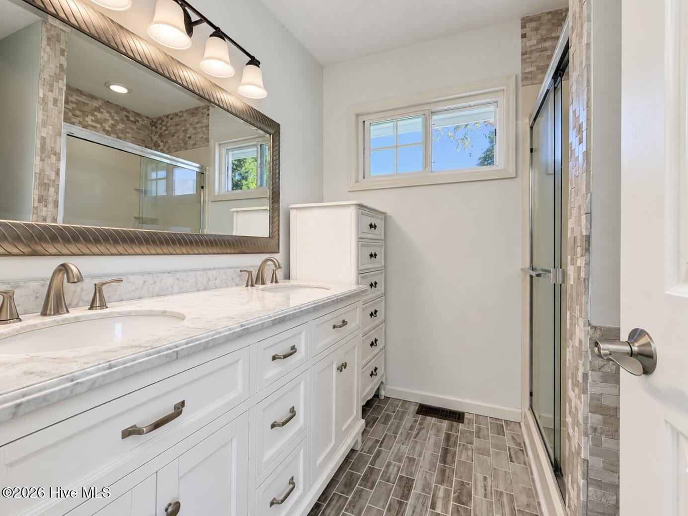 107 Bogey Court Property Photo 29