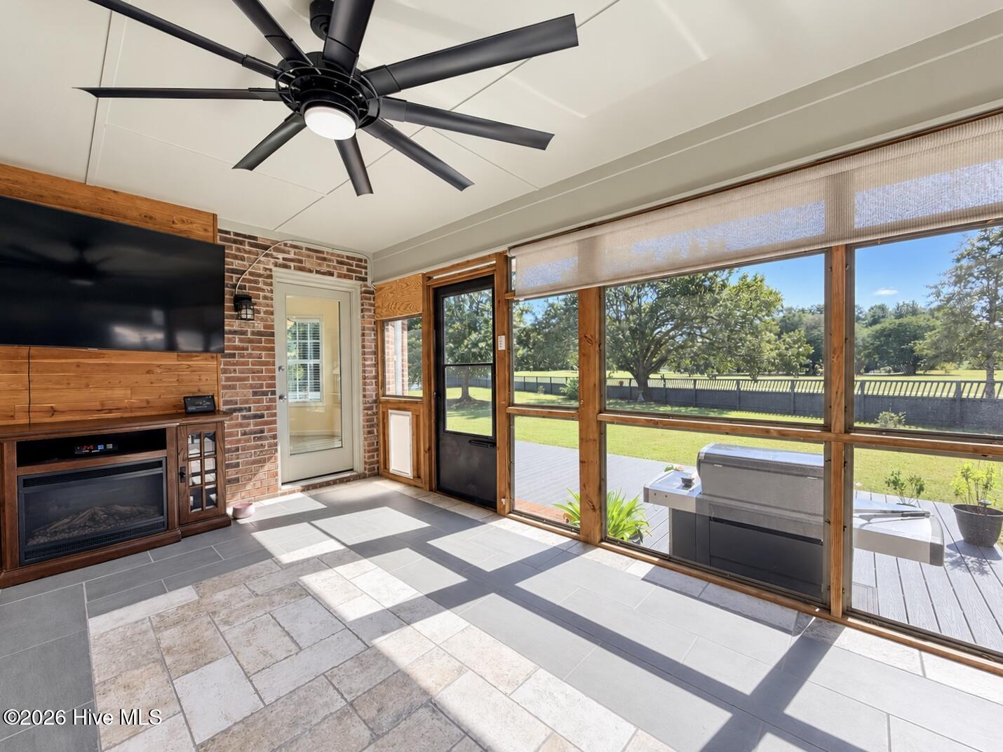 107 Bogey Court Property Photo 36