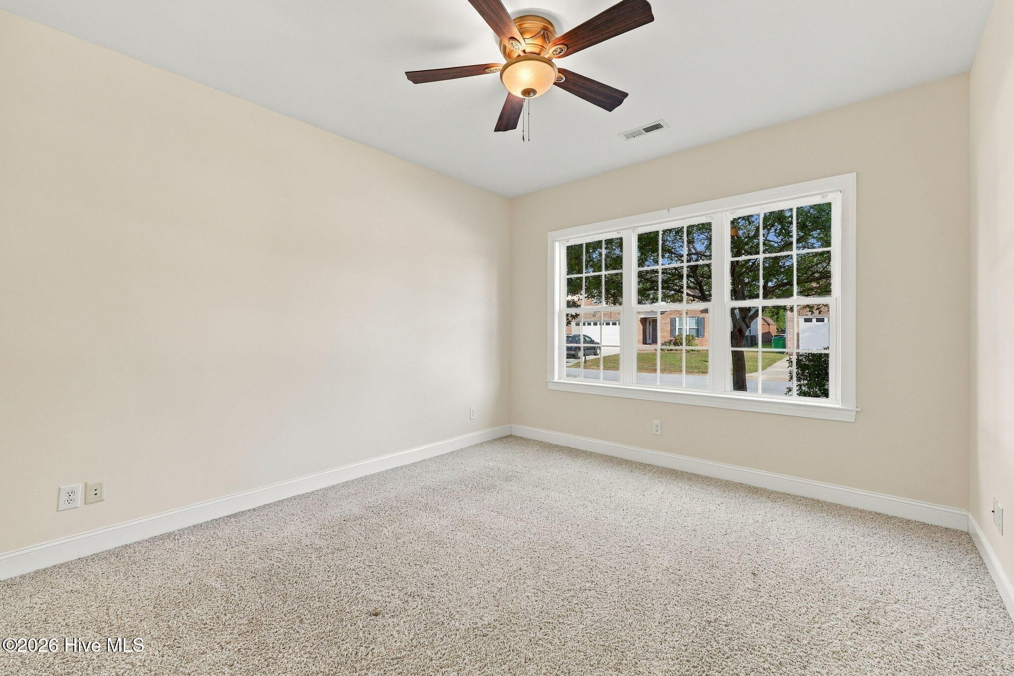 1029 Dearborn Court Property Photo 23
