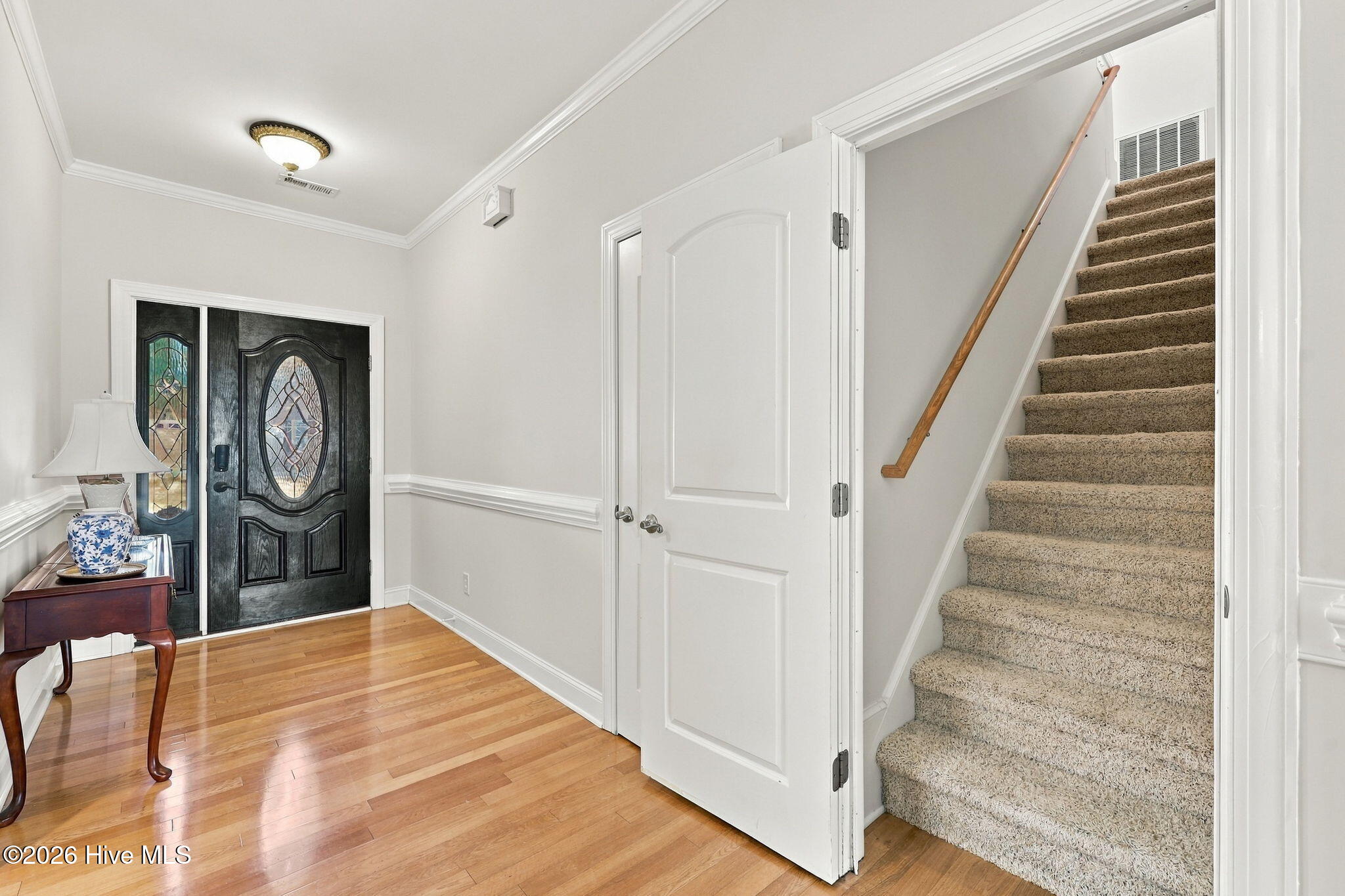 1029 Dearborn Court Property Photo 28