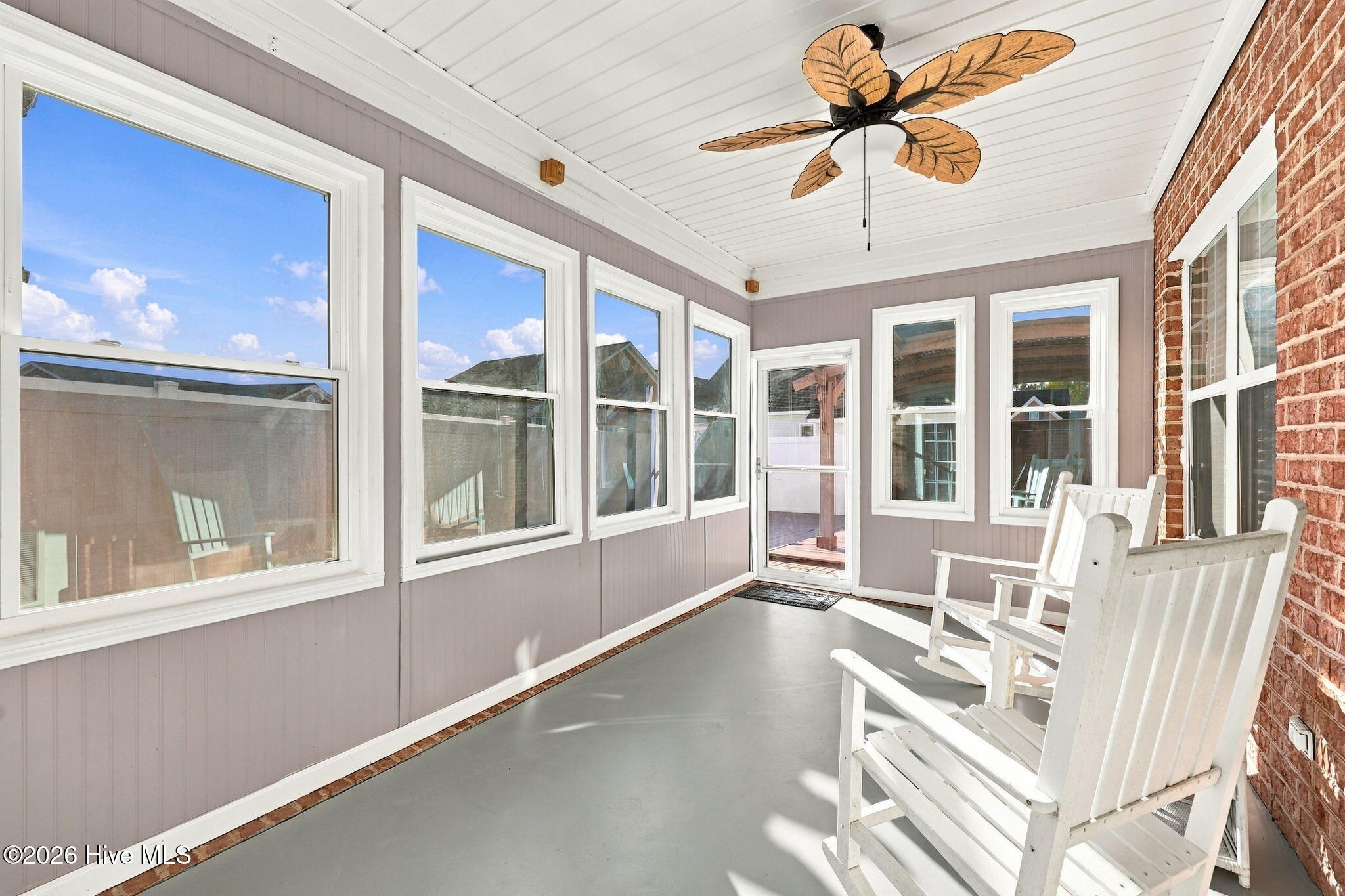 1029 Dearborn Court Property Photo 32