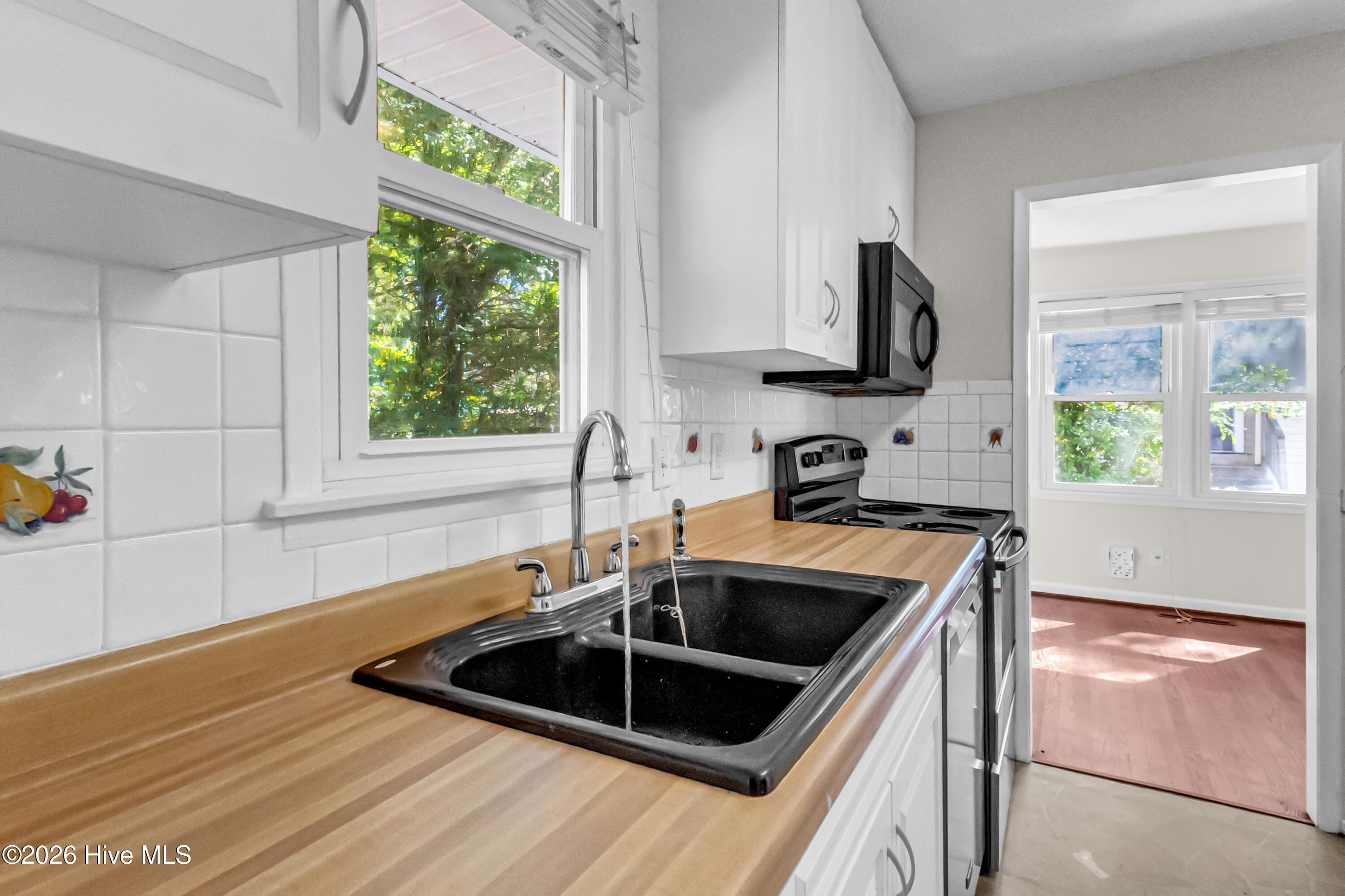 510 Jarman Street Property Photo 22
