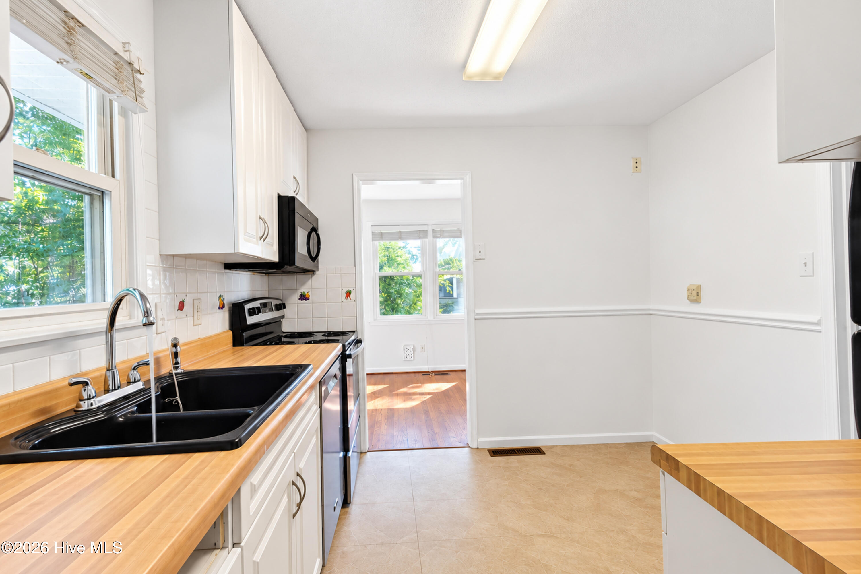 510 Jarman Street Property Photo 23