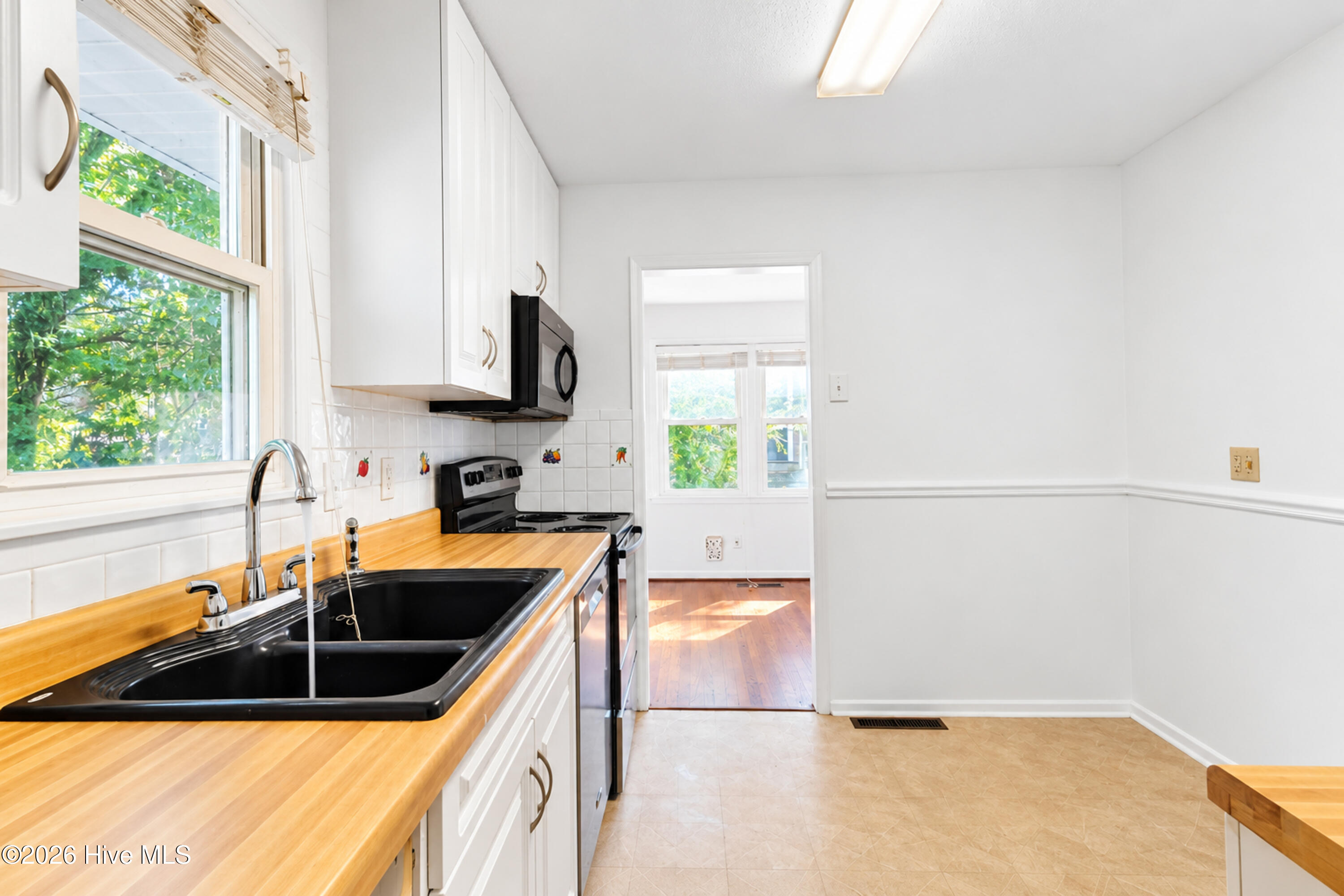 510 Jarman Street Property Photo 24
