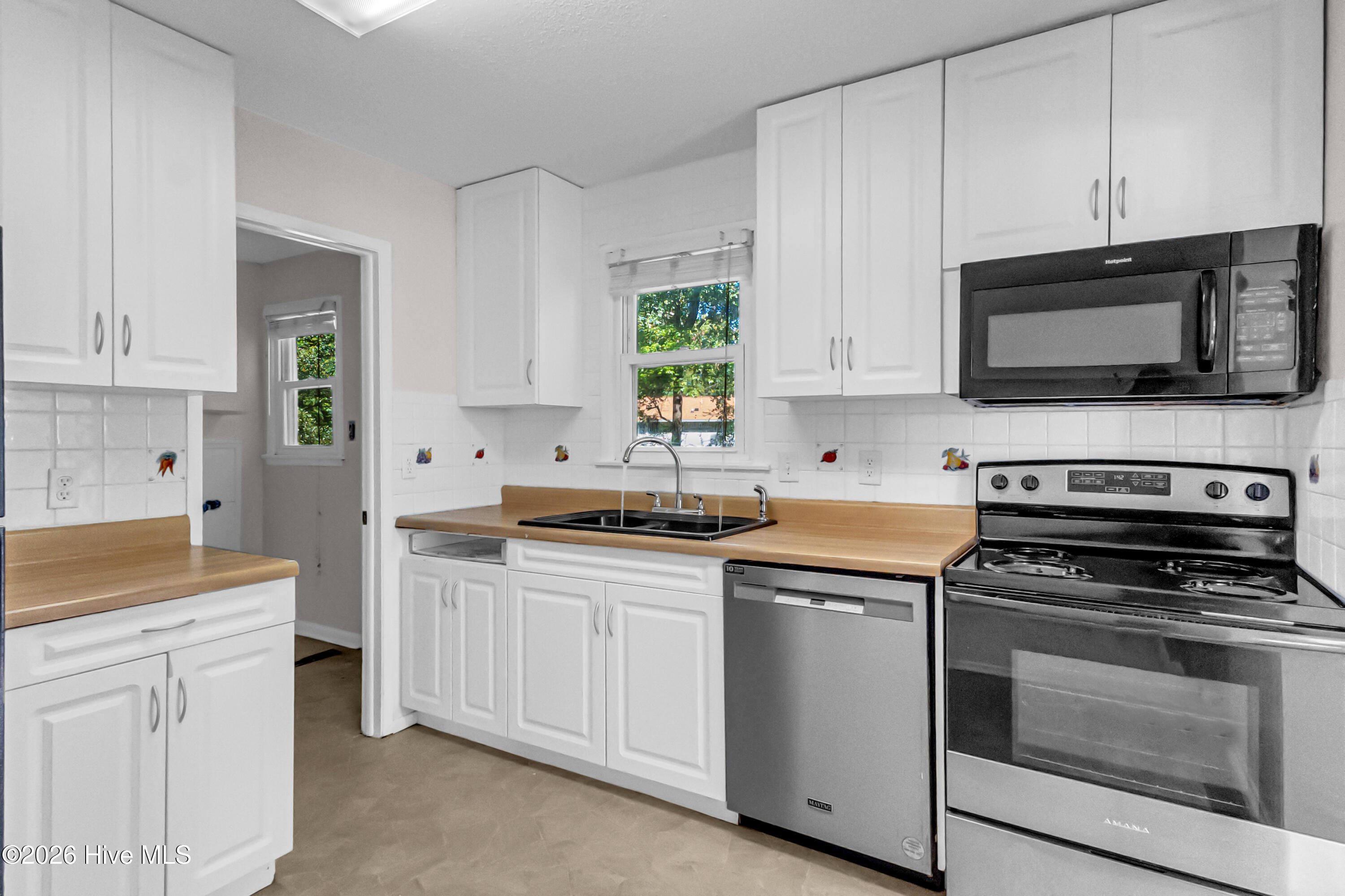 510 Jarman Street Property Photo 25