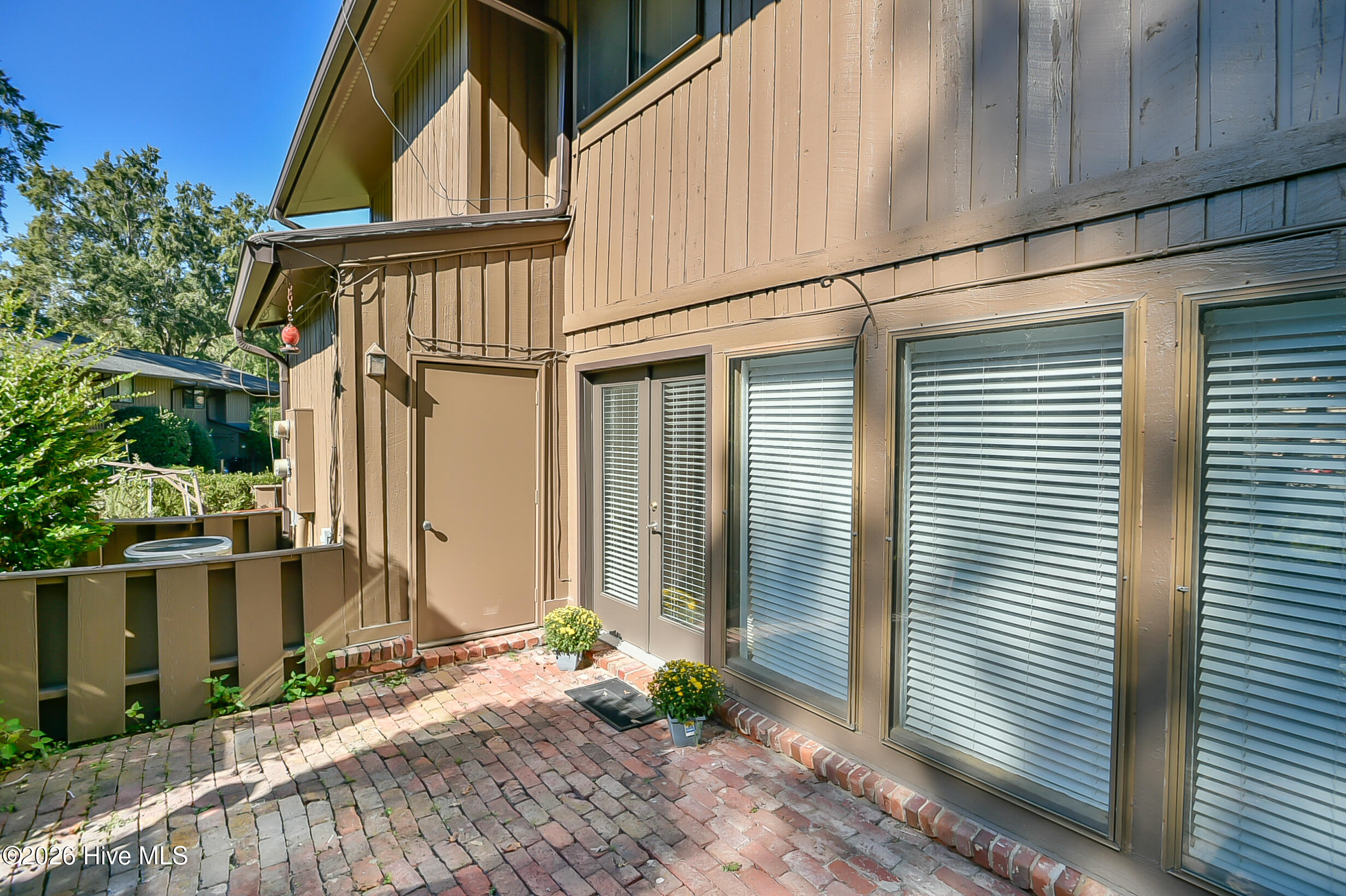 1705 Oak Tree Drive Property Photo 7