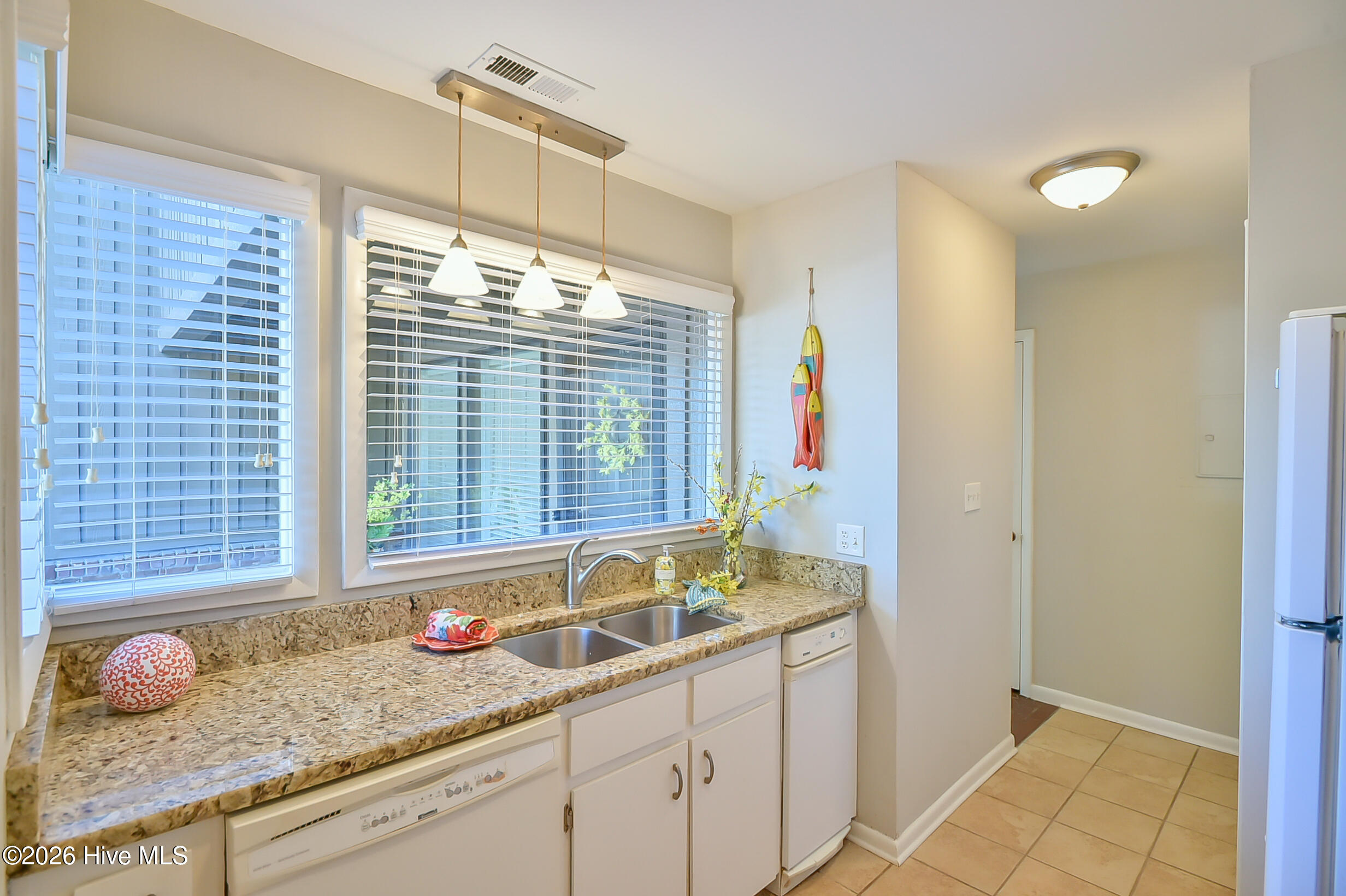 1705 Oak Tree Drive Property Photo 16