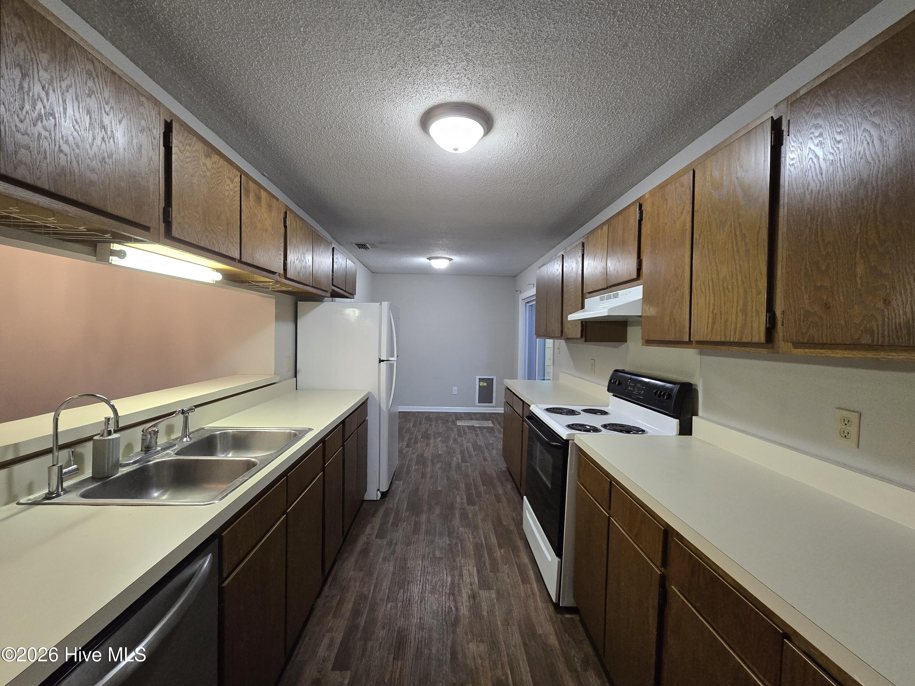 533 Shadowridge Road Property Photo 9