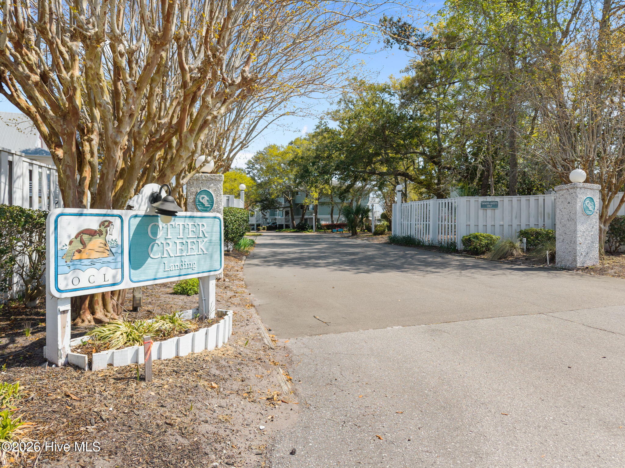 109 Teakwood Drive 803 Property Photo 41