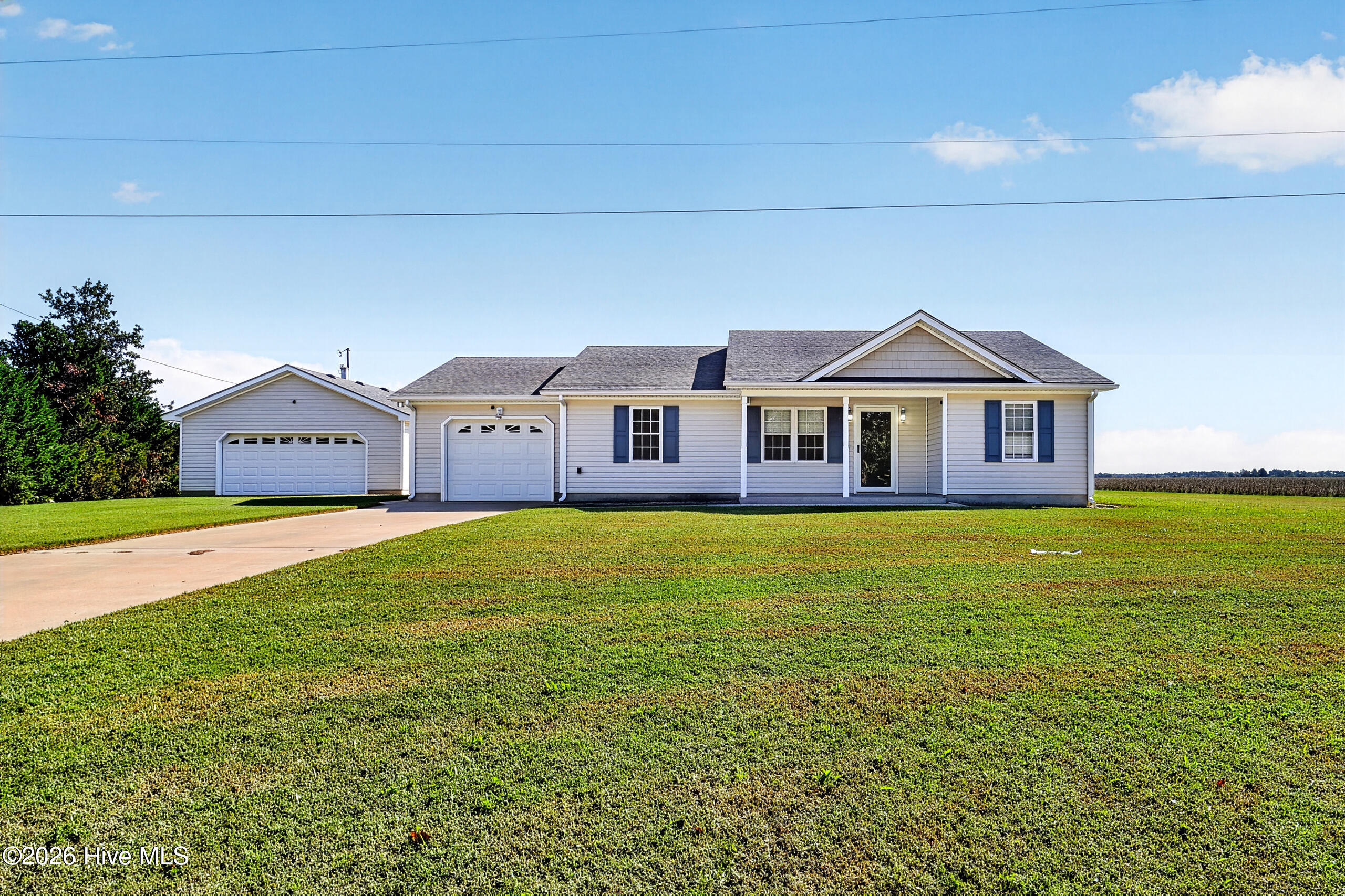 800 Griffin Swamp Road Property Photo 1