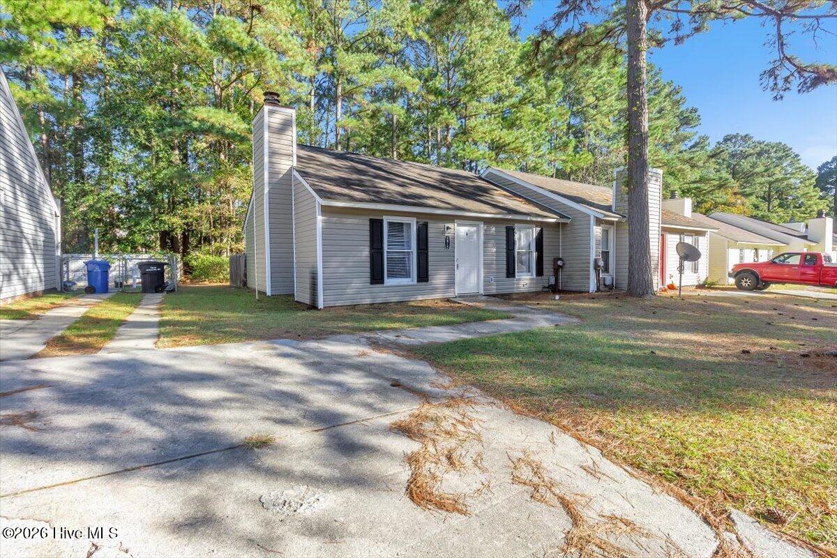178 Corey Circle Property Photo 6