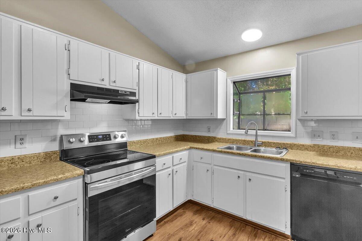 178 Corey Circle Property Photo 15