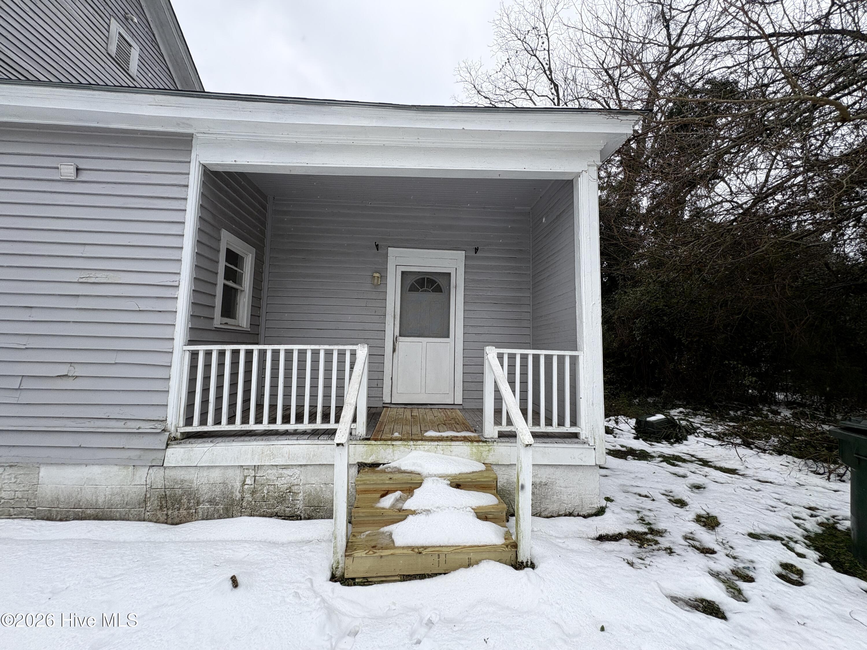 406 Dunn Street C Property Photo 2