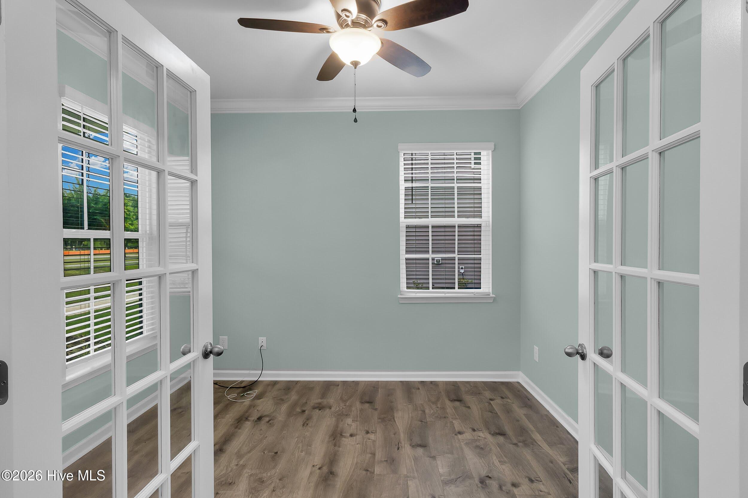 1011 Yellowwood Alley Property Photo 3