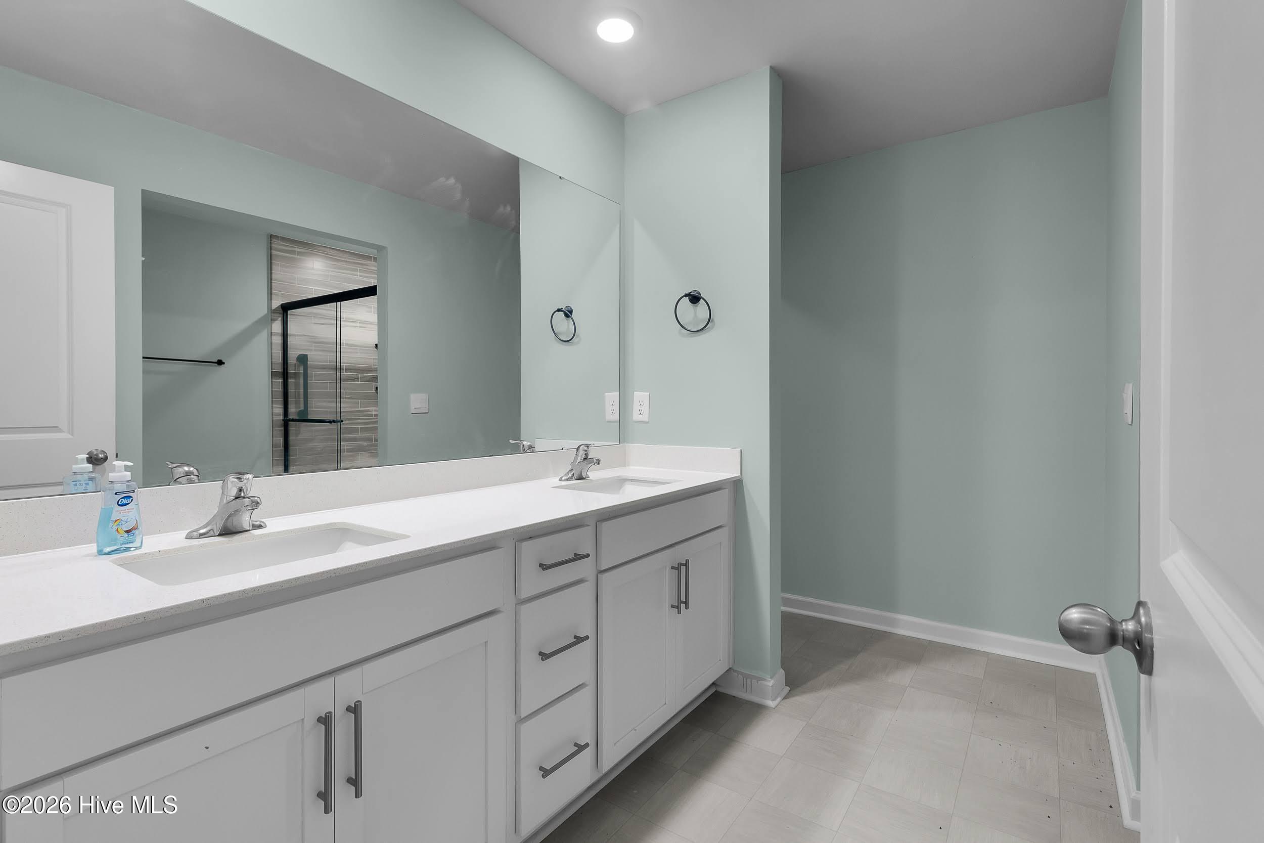 1011 Yellowwood Alley Property Photo 17