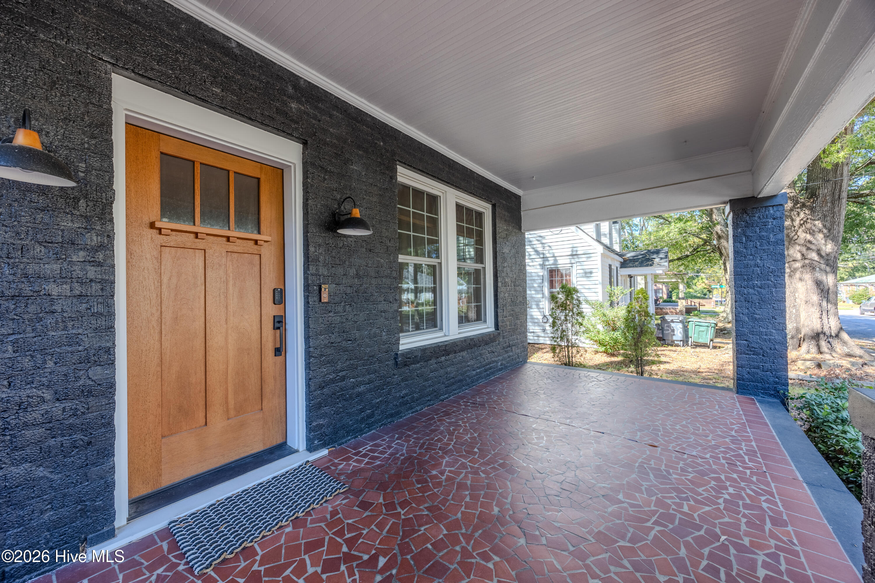 554 Avent Street Property Photo 3