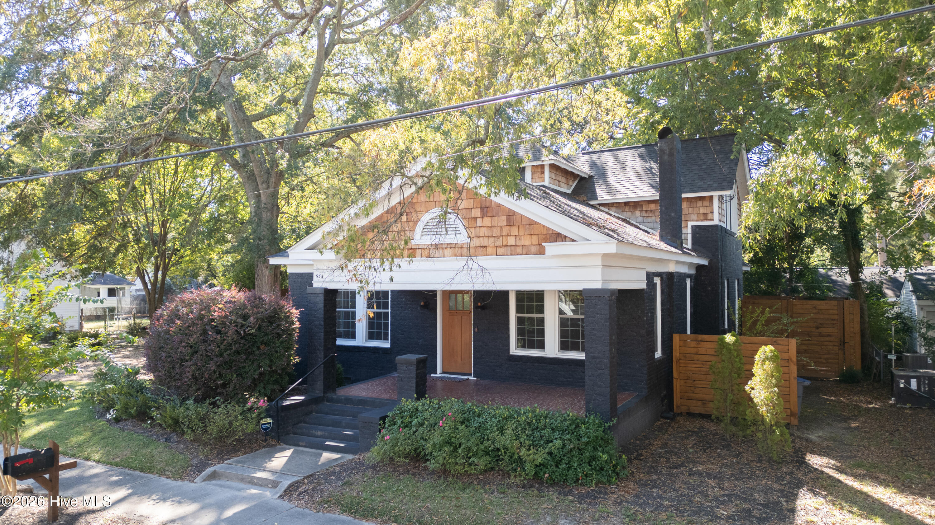 554 Avent Street Property Photo 4