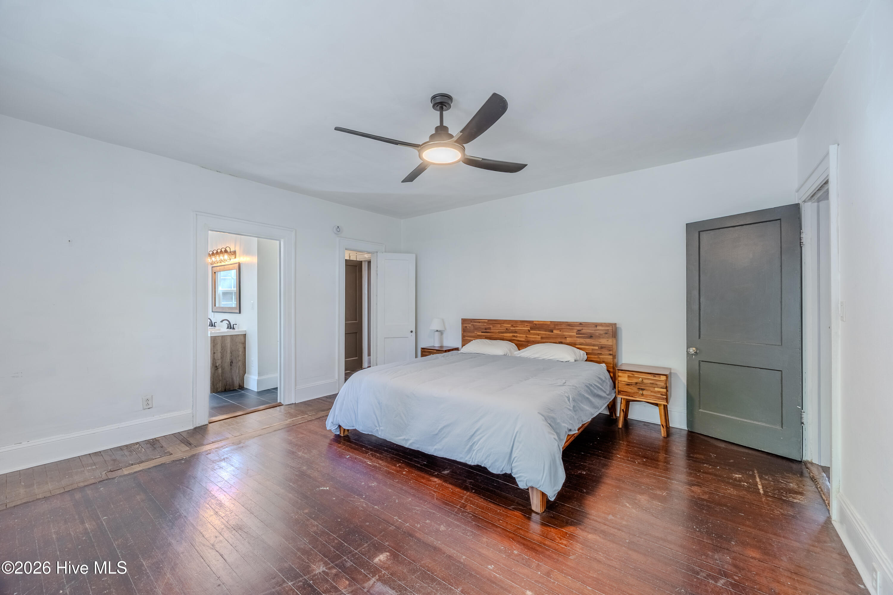 554 Avent Street Property Photo 16