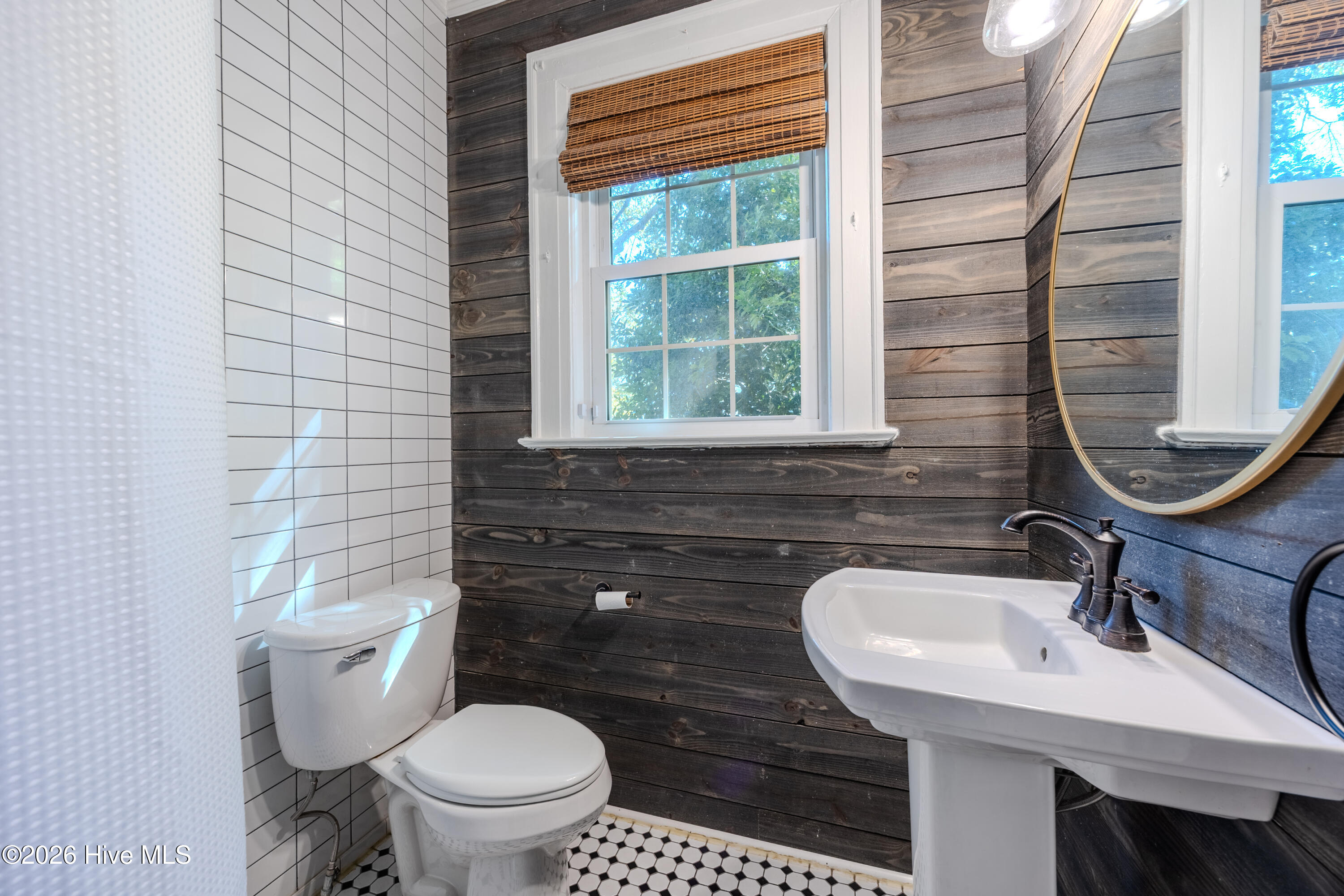 554 Avent Street Property Photo 18