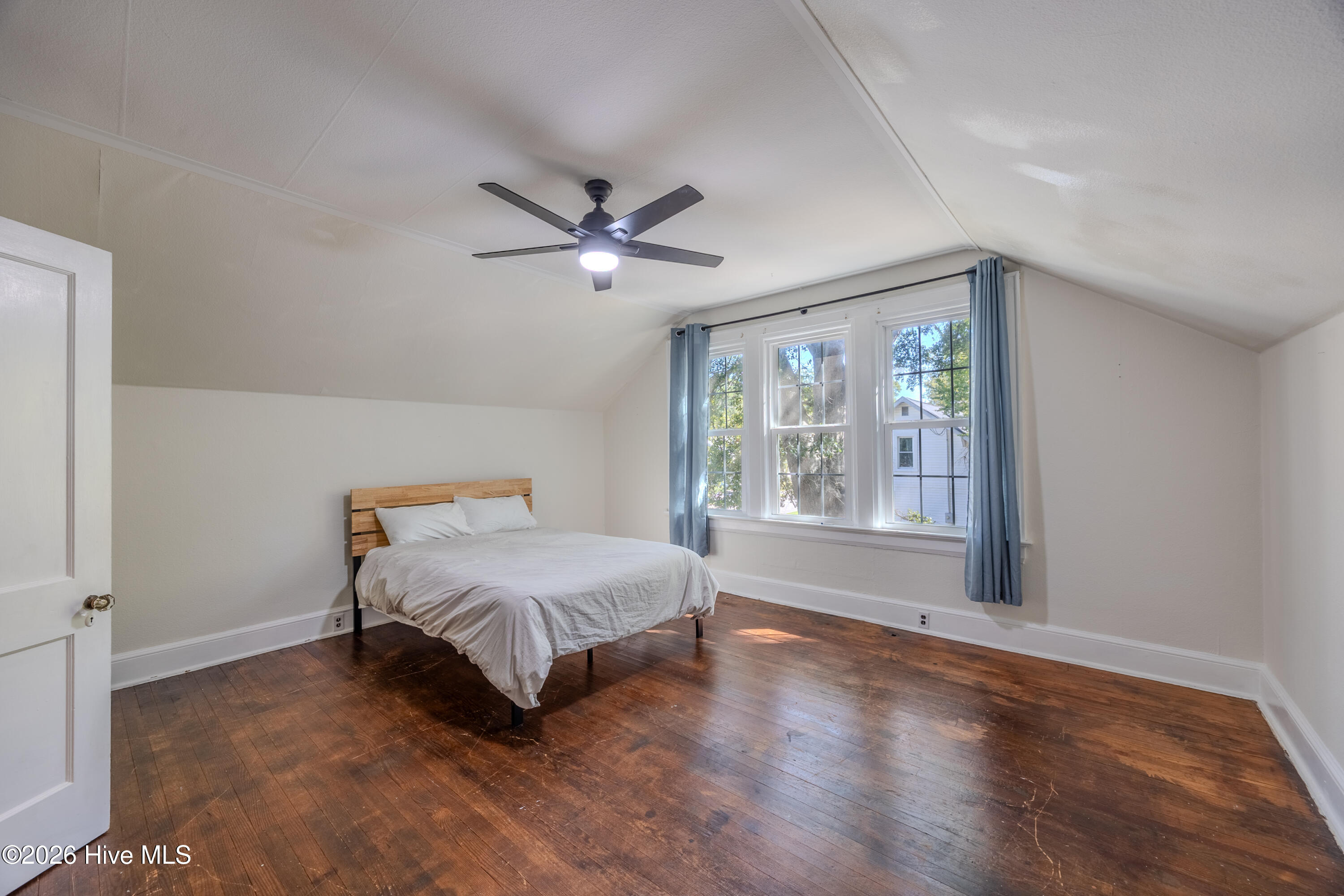 554 Avent Street Property Photo 21