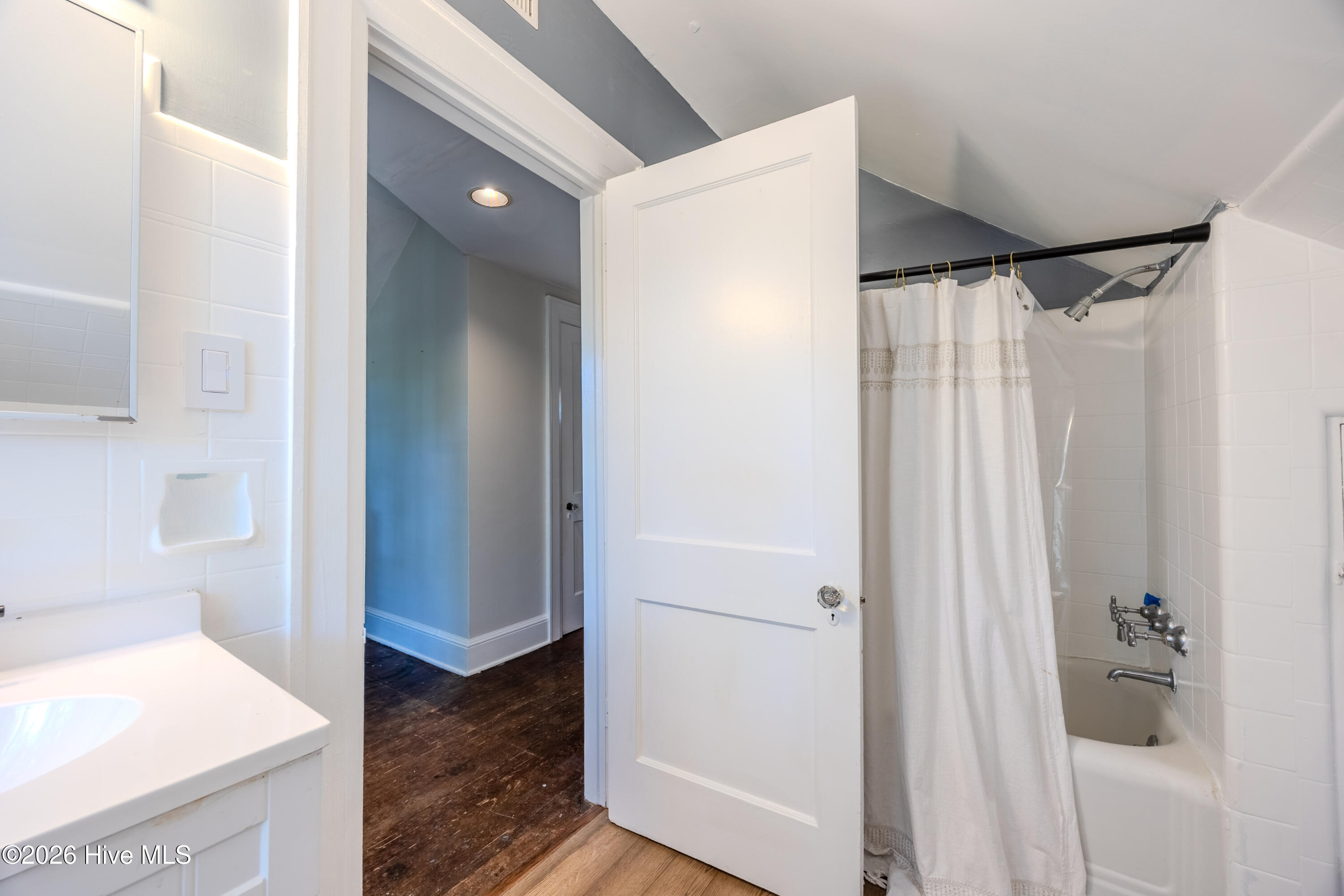554 Avent Street Property Photo 24