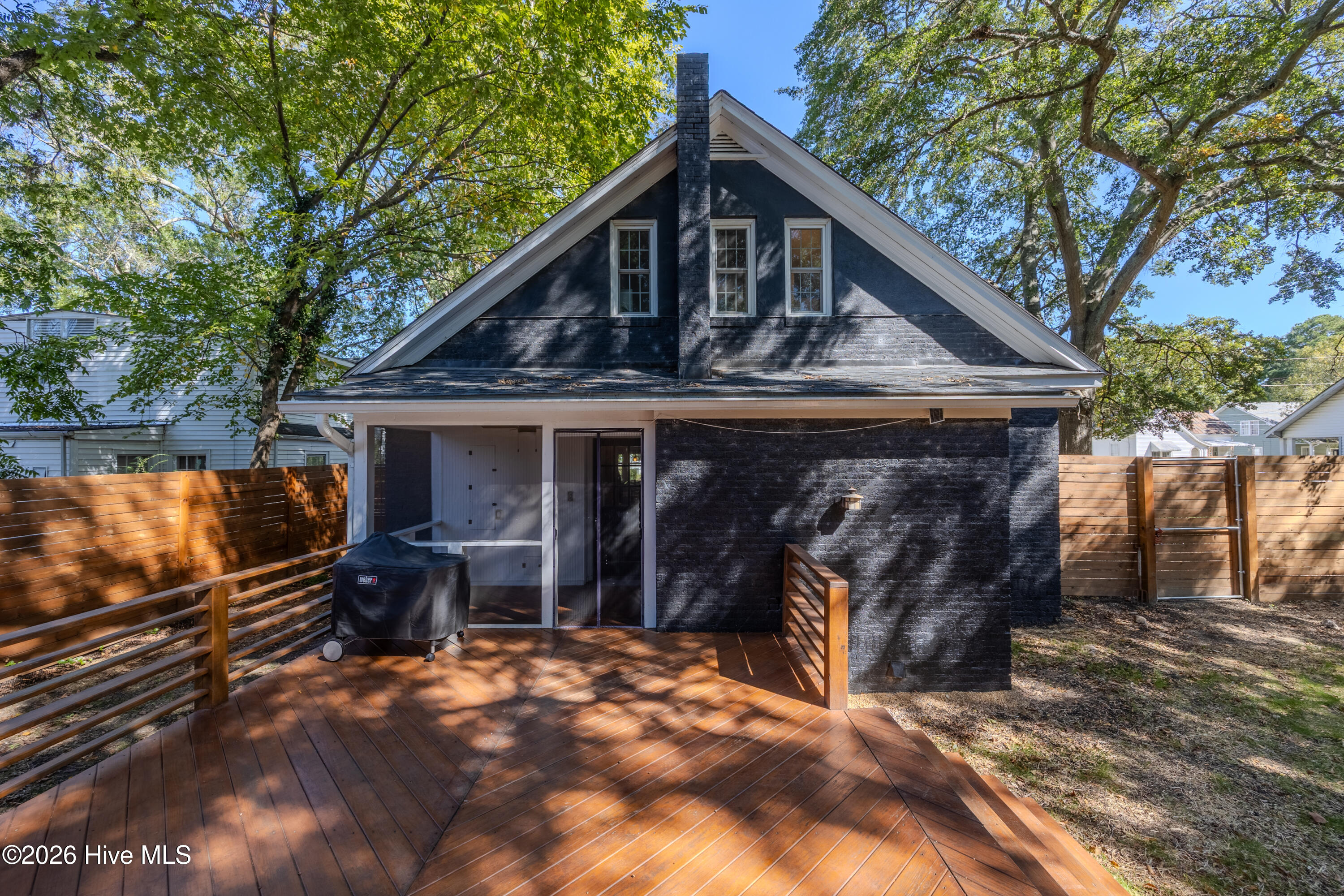 554 Avent Street Property Photo 29