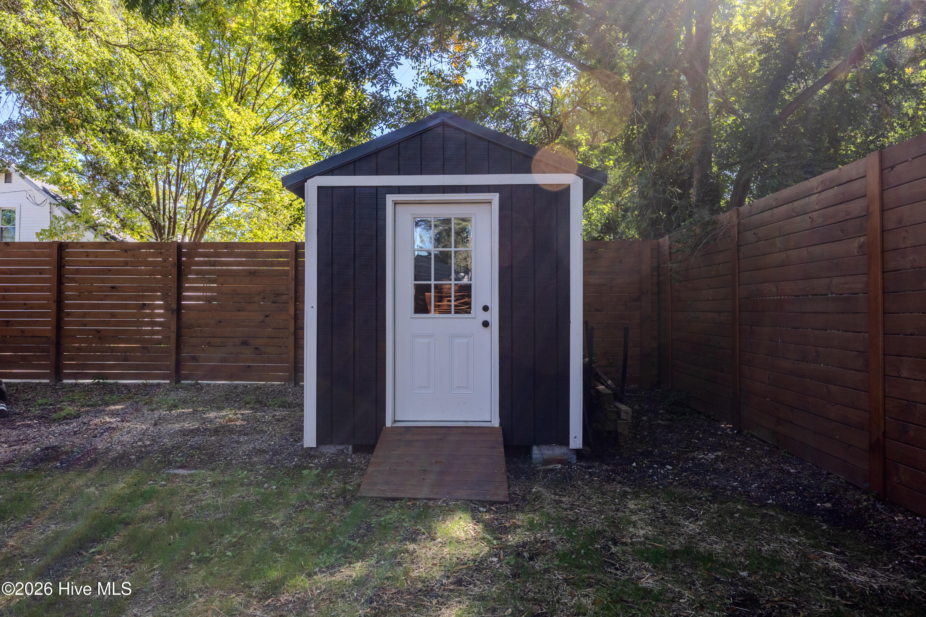 554 Avent Street Property Photo 30