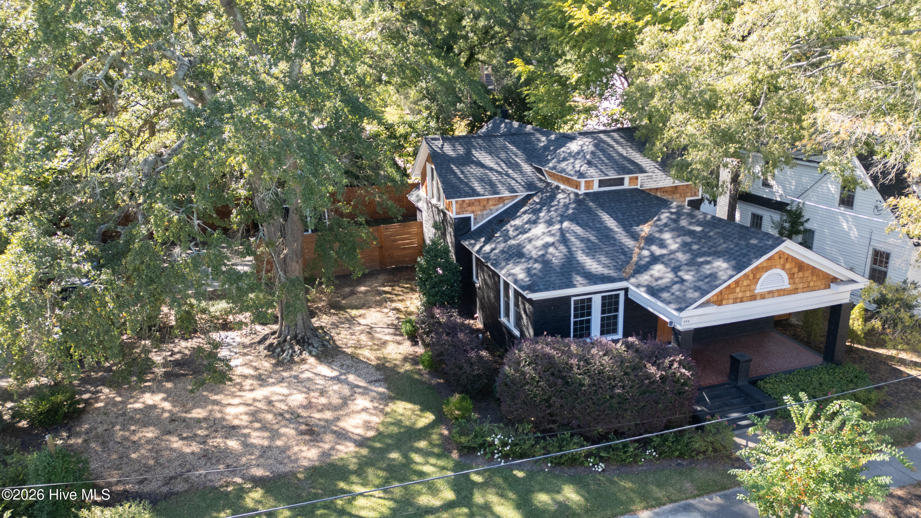 554 Avent Street Property Photo 38