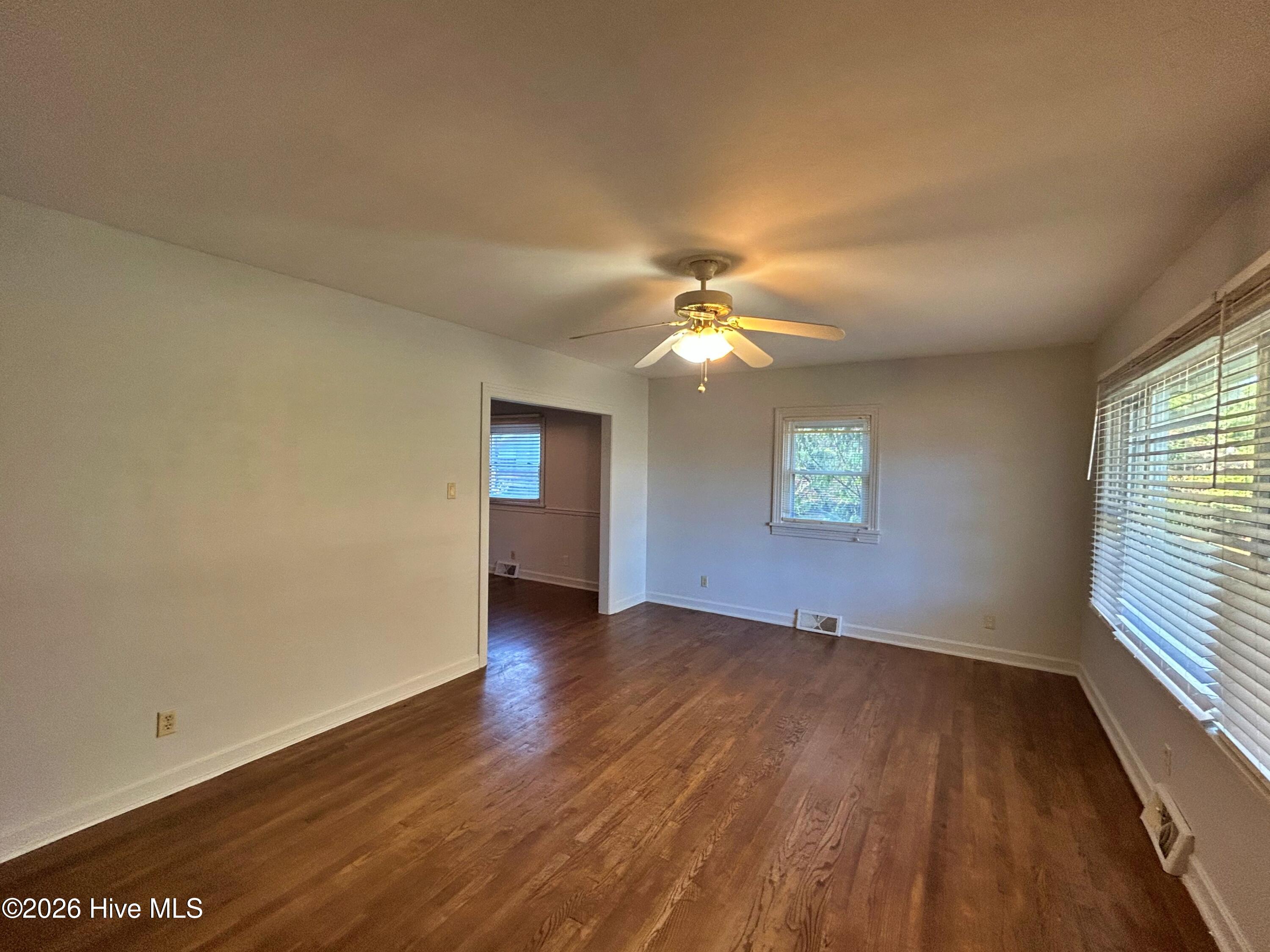 803 N Grace Avenue Property Photo 5