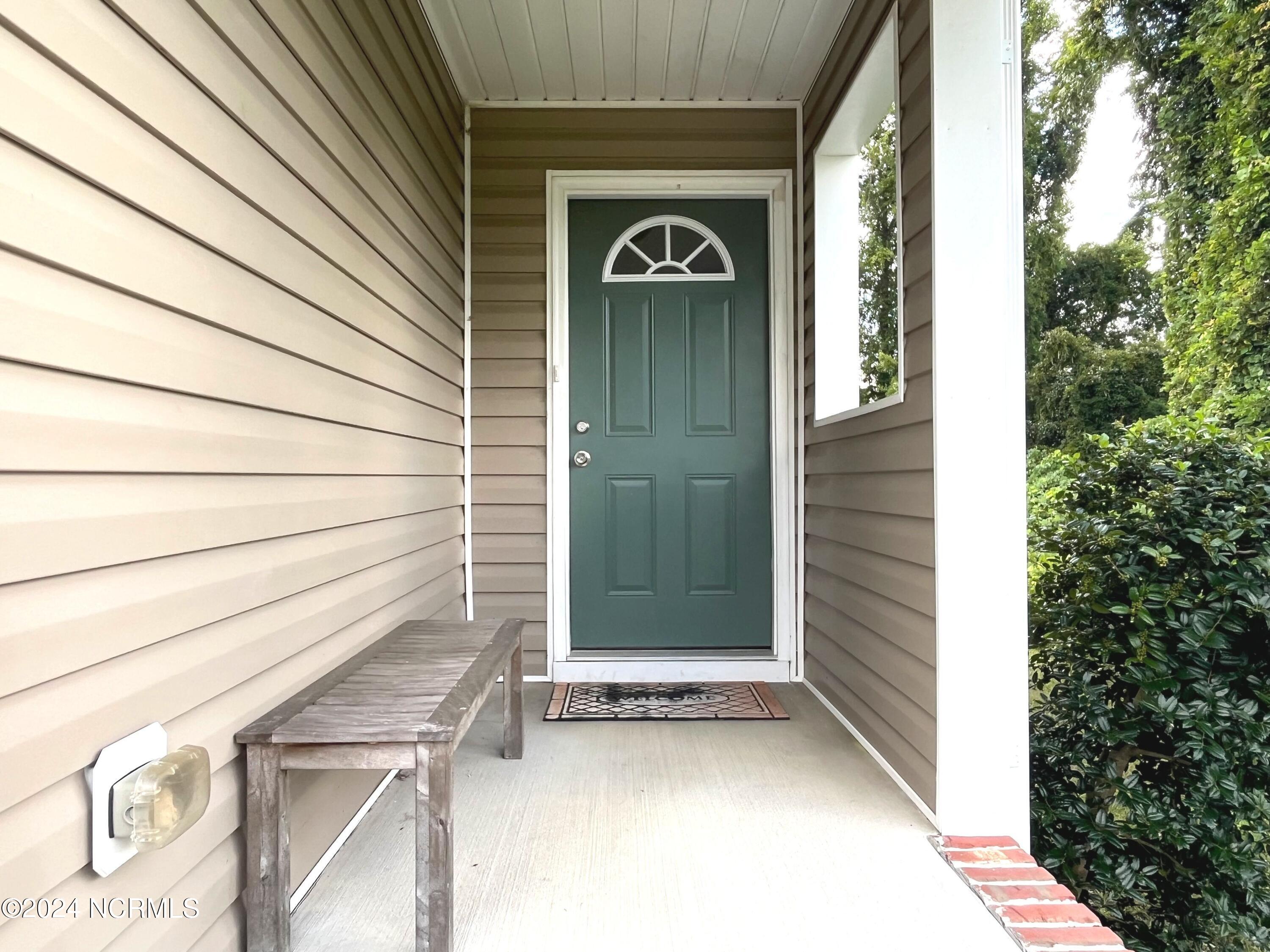 650 W Connecticut Avenue Property Photo 2