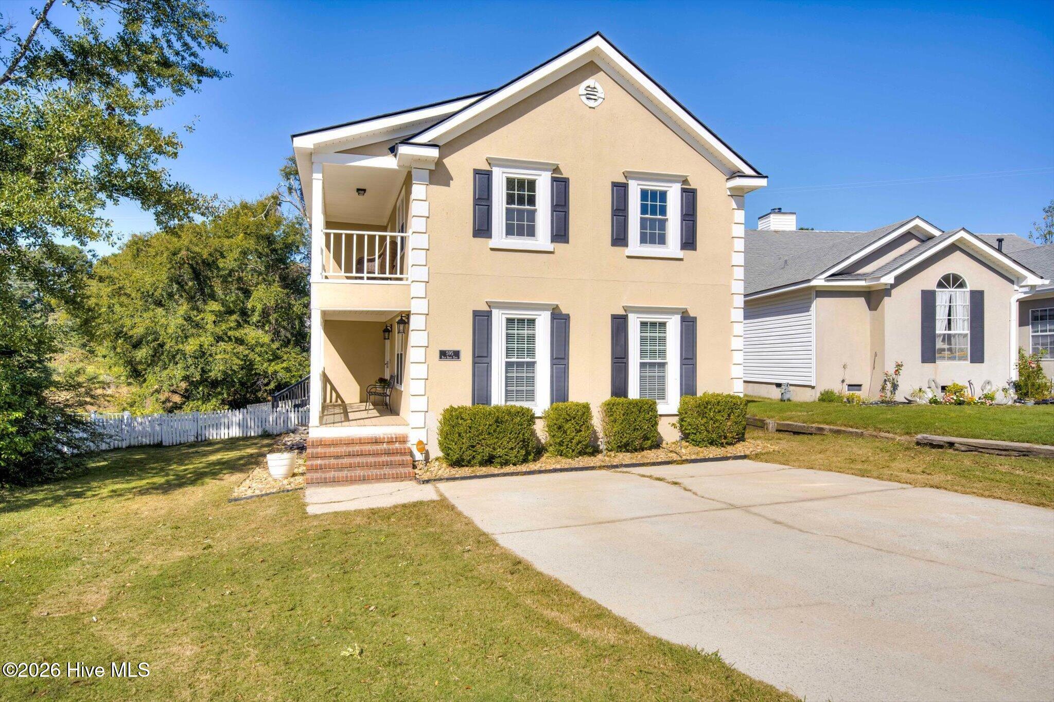 595 Blue Ridge Crossing Property Photo 1