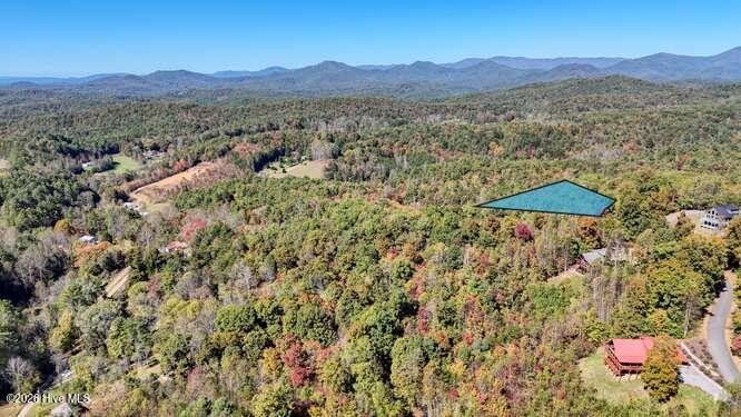00 26 Lookout Point Property Photo 6