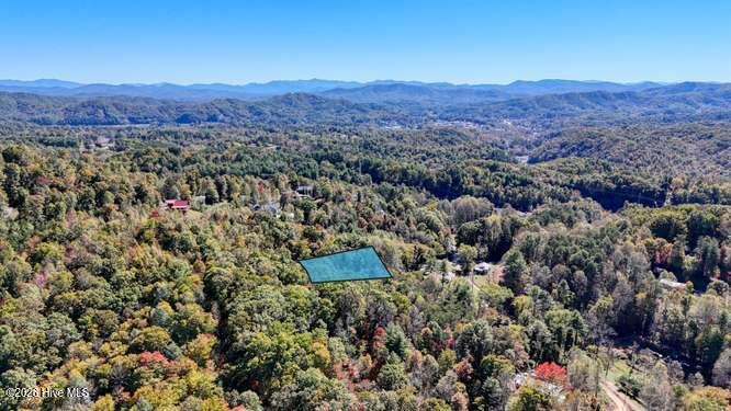 00 26 Lookout Point Property Photo 7