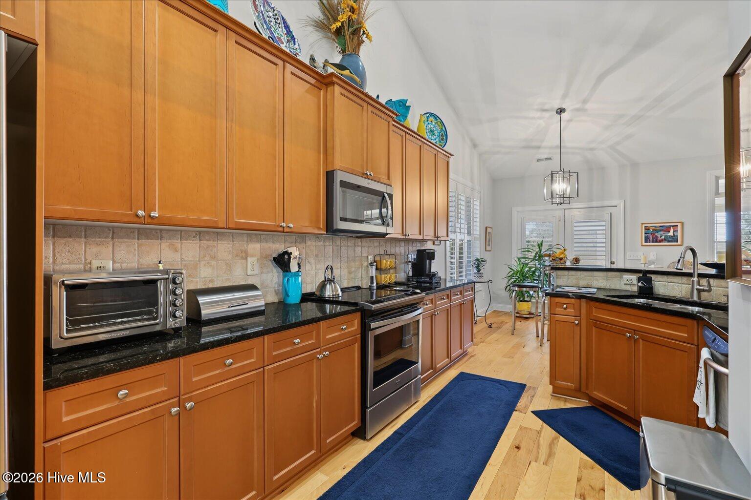 166 Highlands Drive Property Photo 29