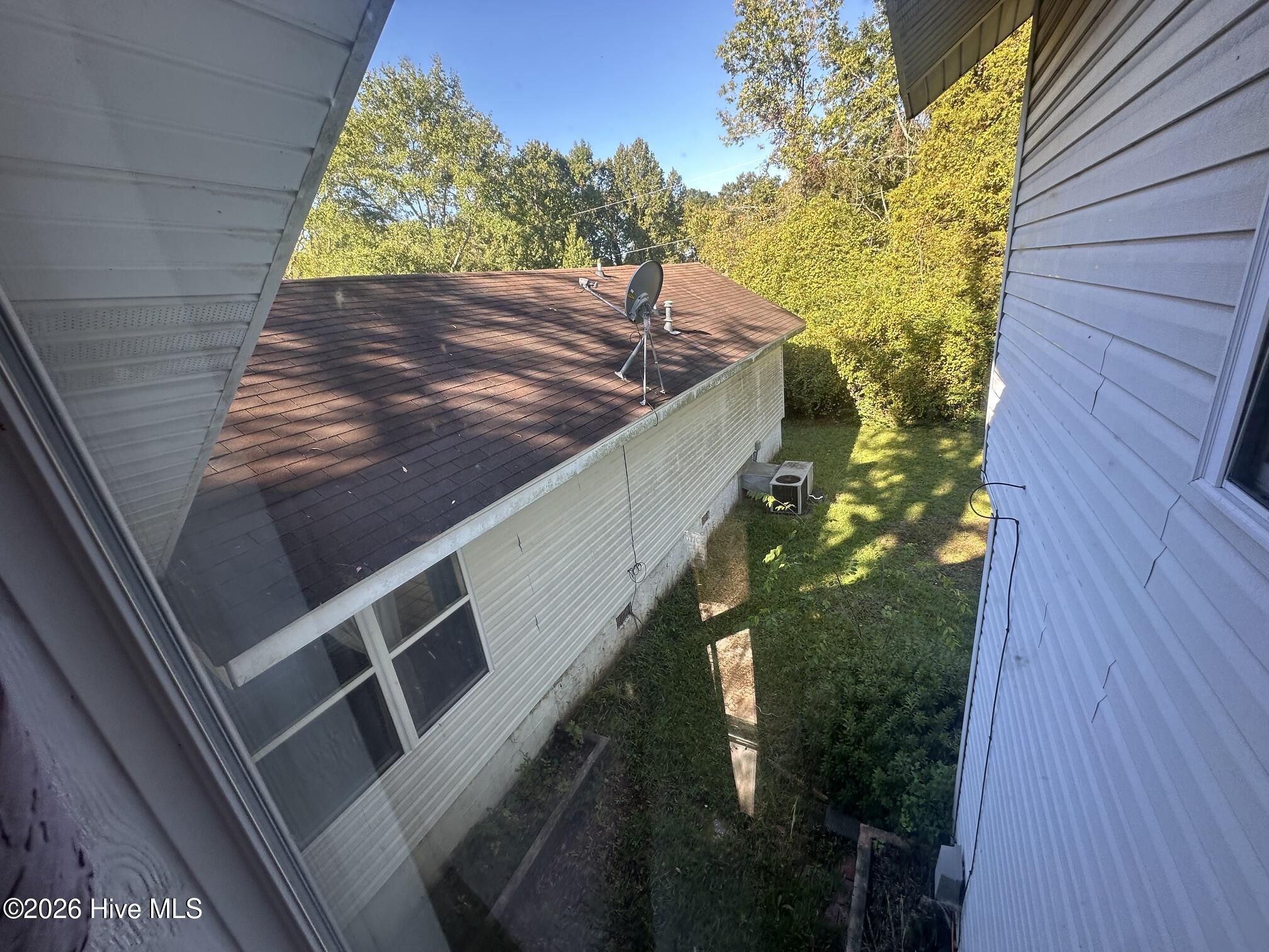 707 Highland Drive Property Photo 18